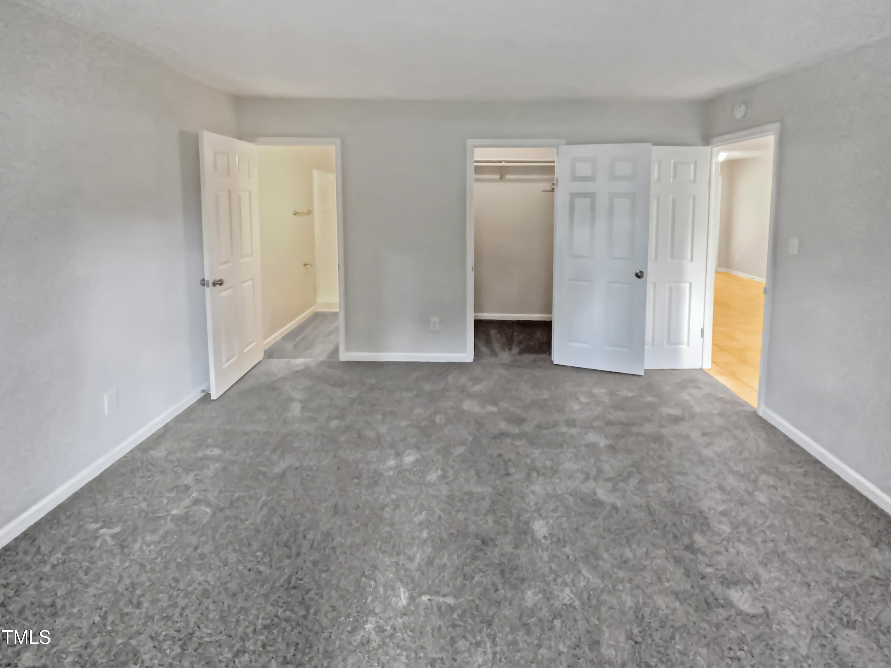 105 Tottingham Court Property Photo 10