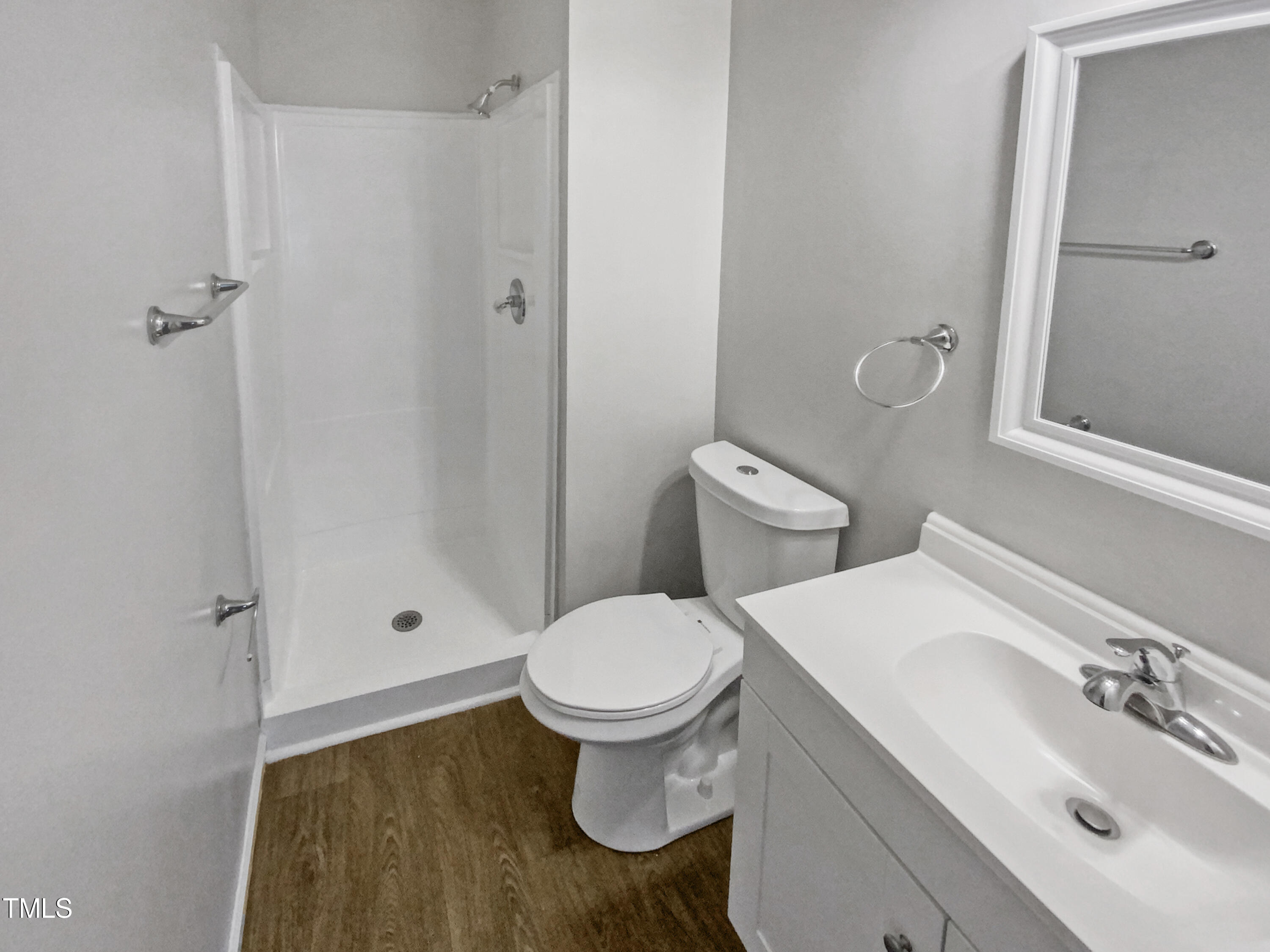 105 Tottingham Court Property Photo 12