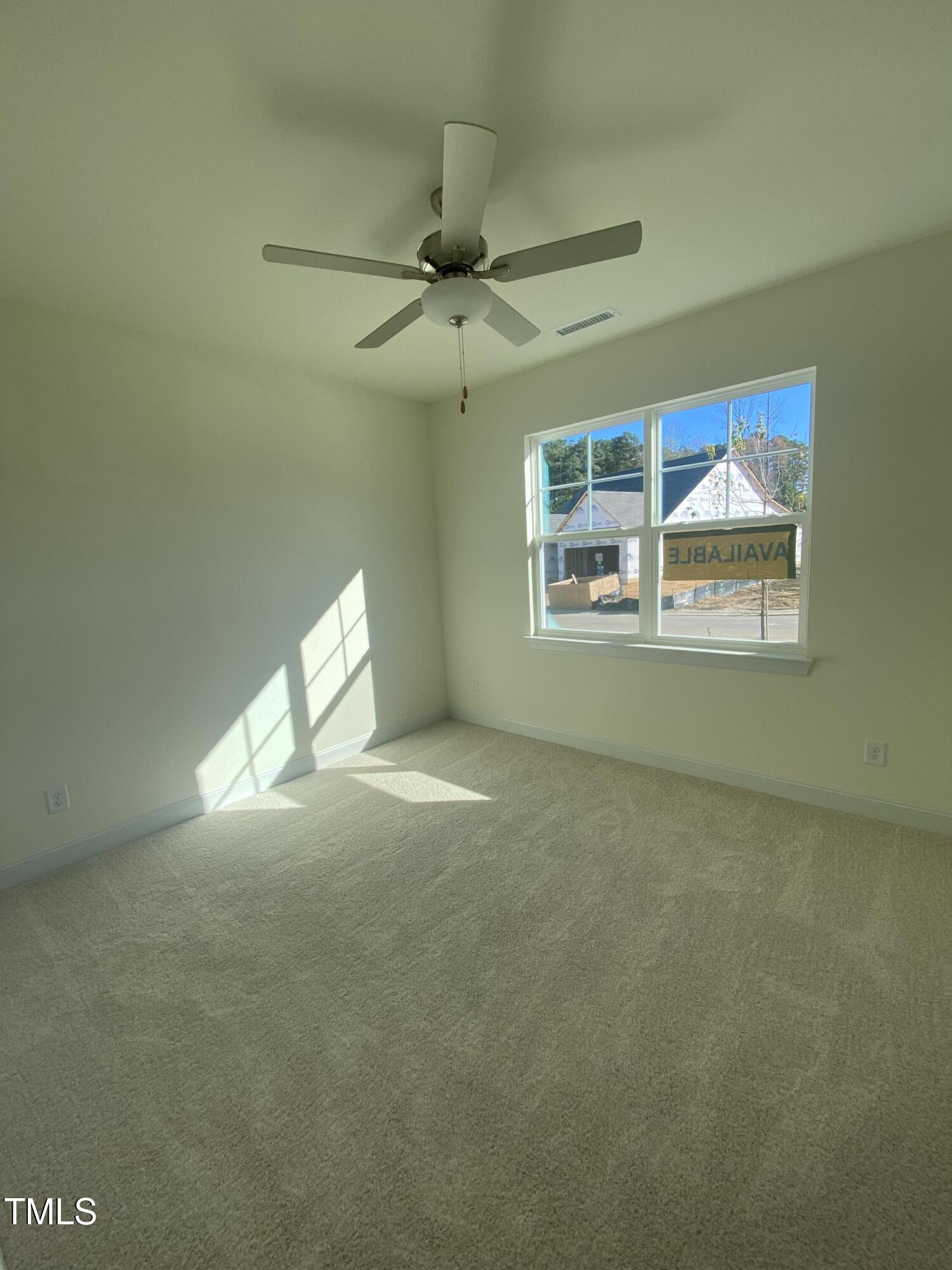 60 Sawtooth Oak Lane Property Photo 4