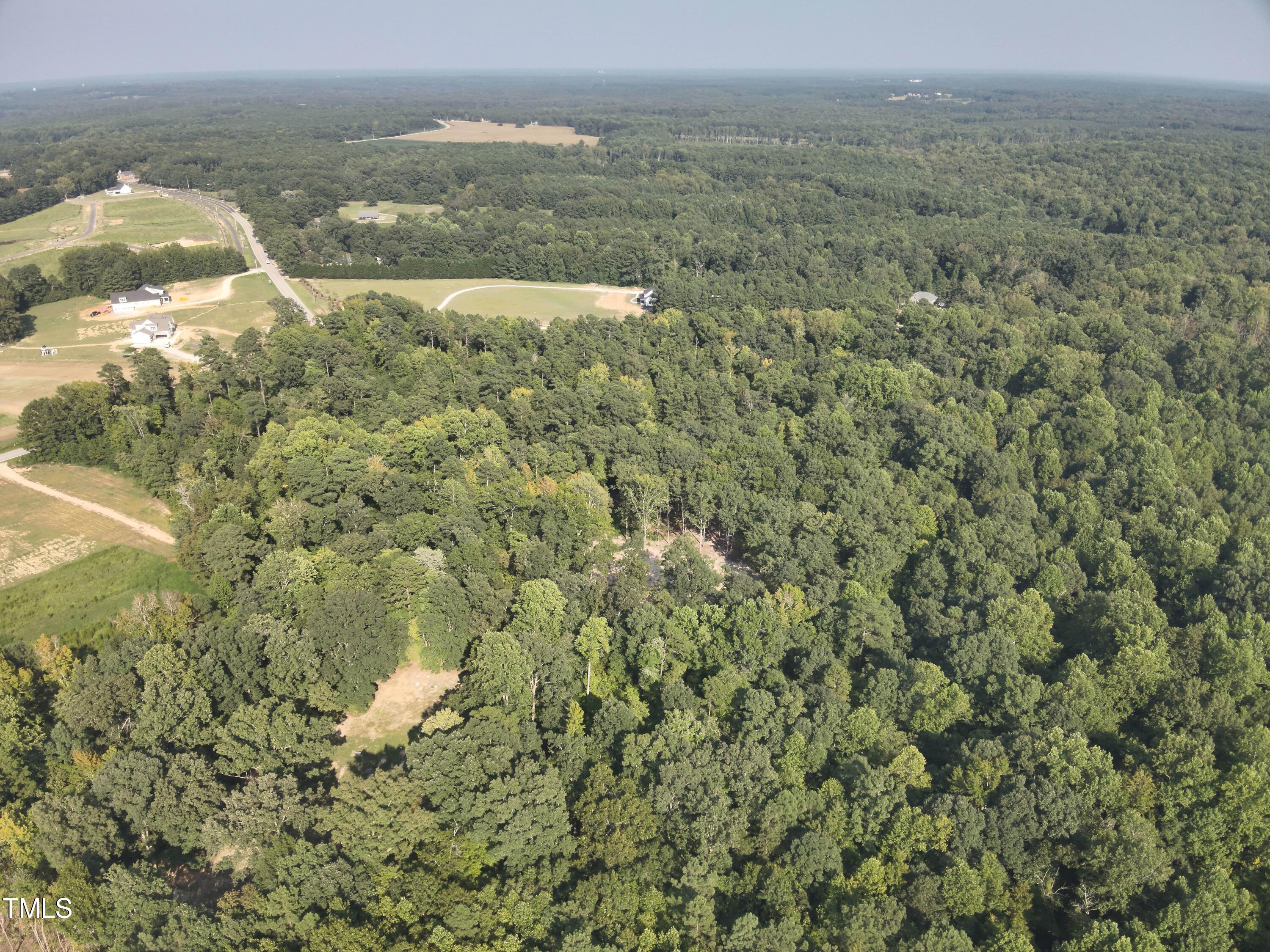 20 Peach Blossom Court Property Photo 8