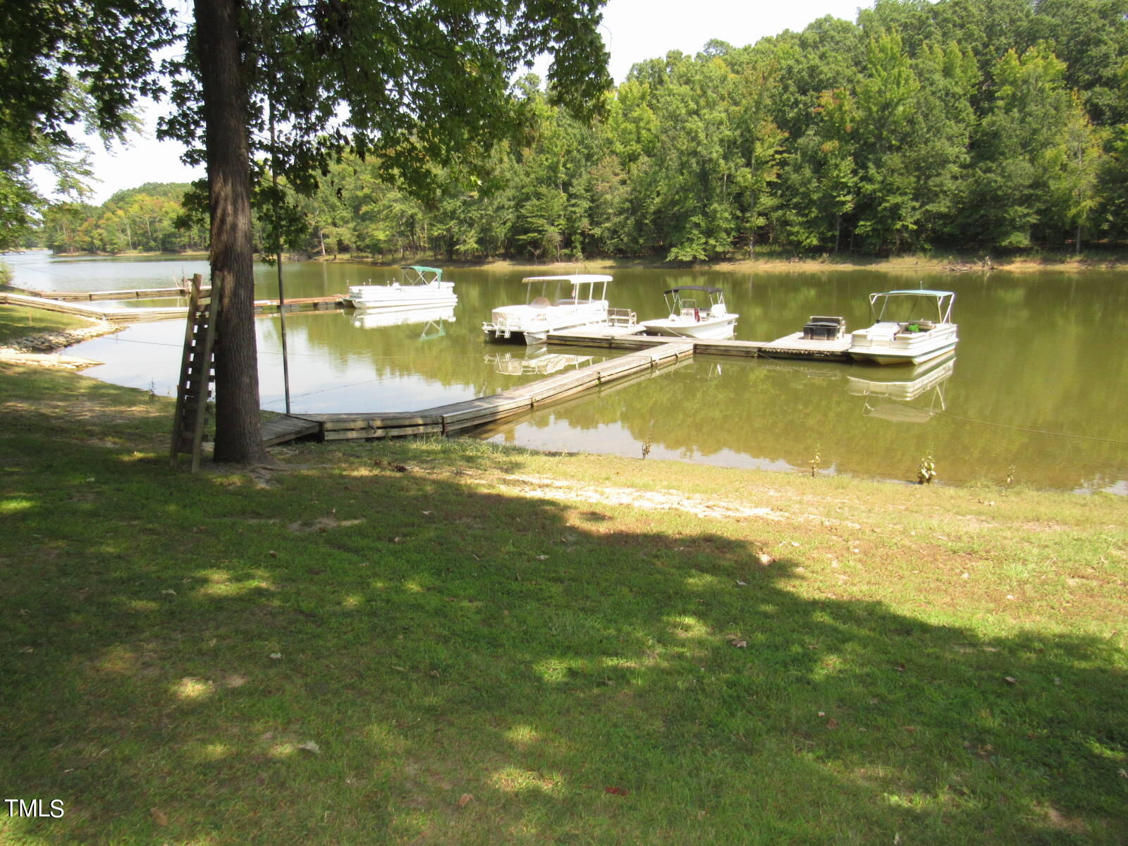 31 Hickory Way Property Photo 13