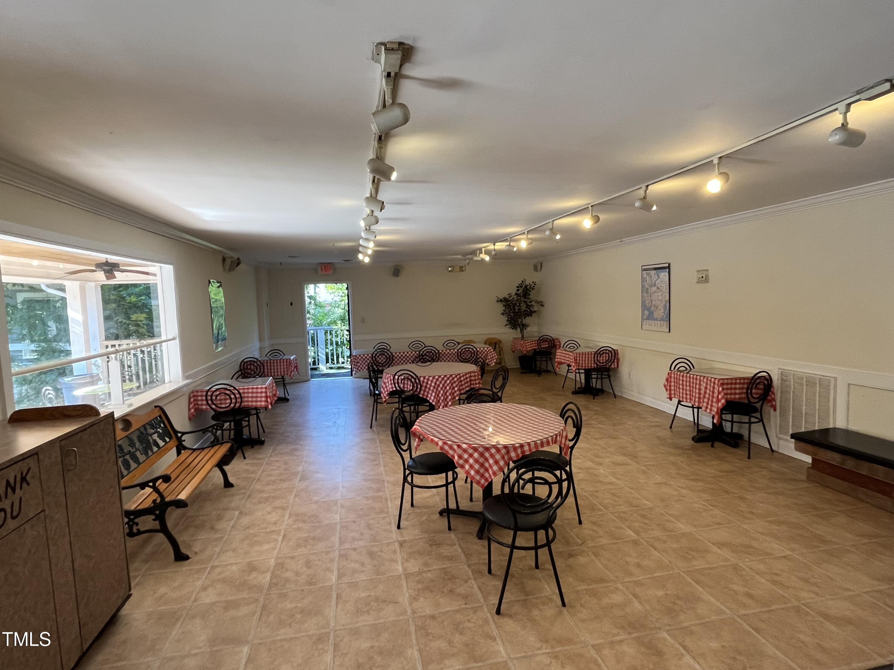 2300 Chapel Hill Road Property Photo 2