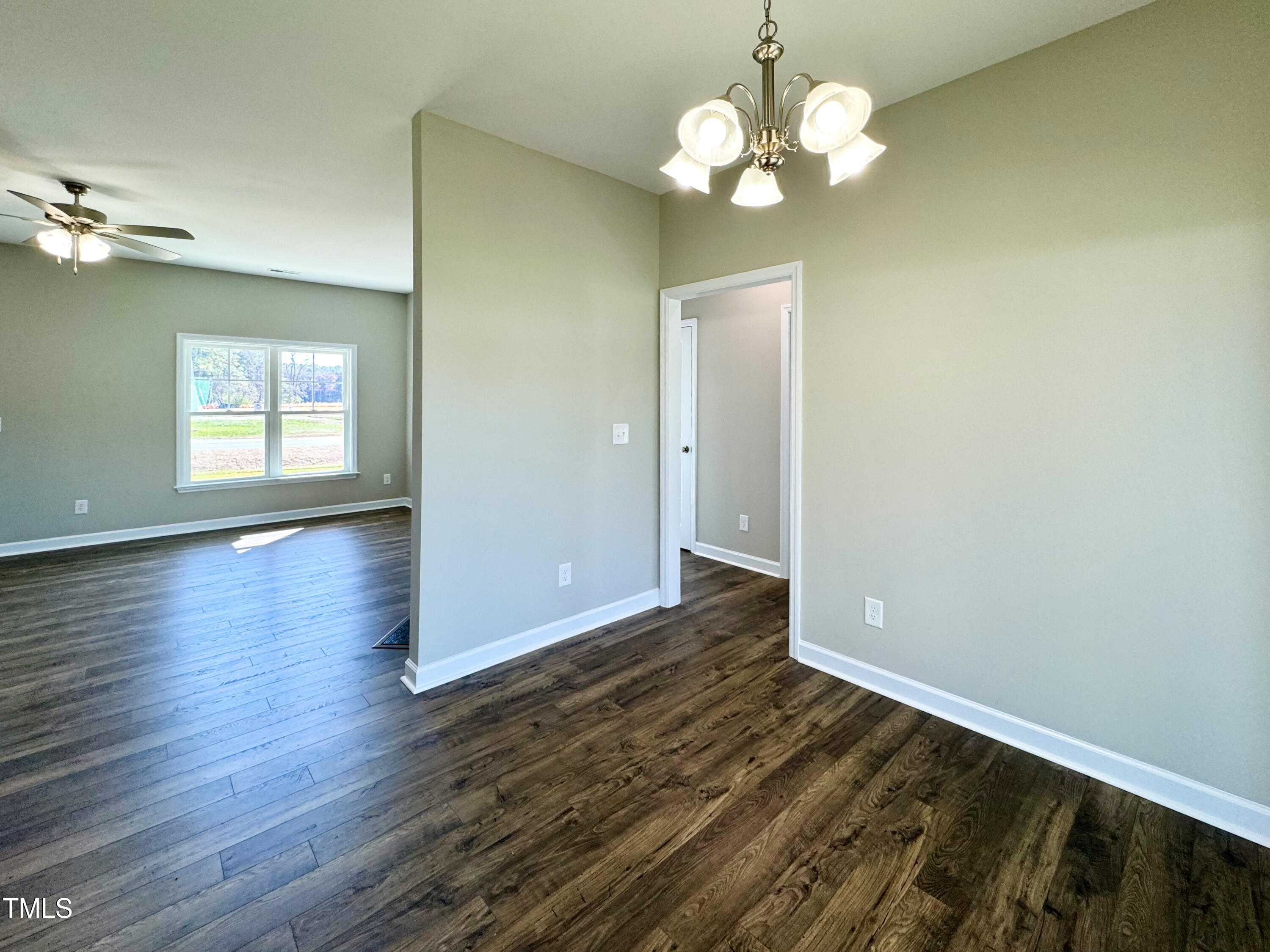 21 Oakbridge Way Property Photo 17