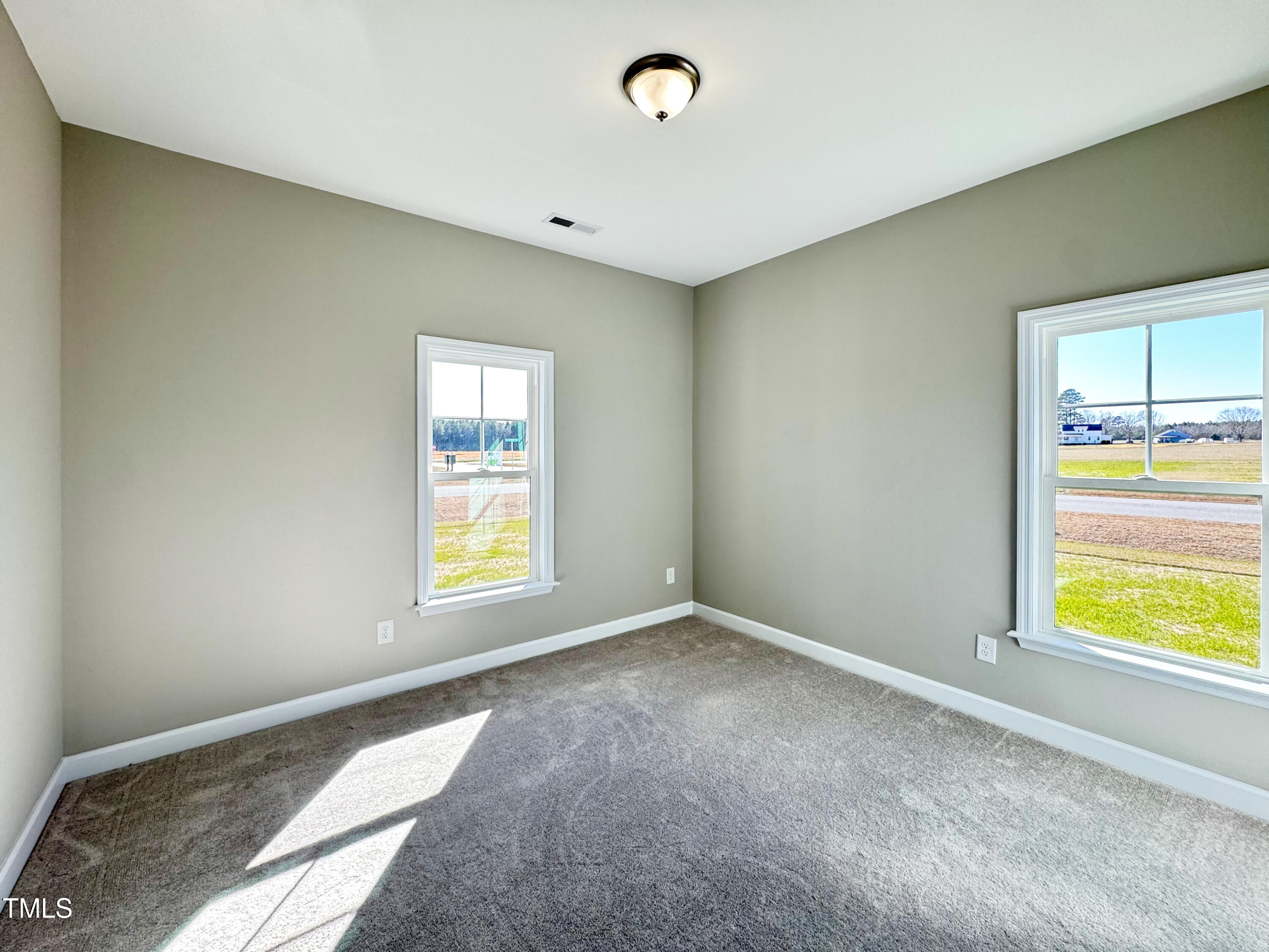 21 Oakbridge Way Property Photo 19