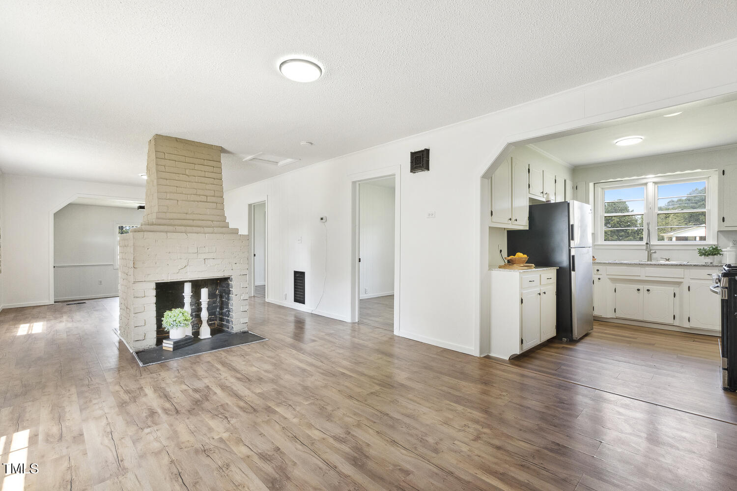 201 4th Street Property Photo 9
