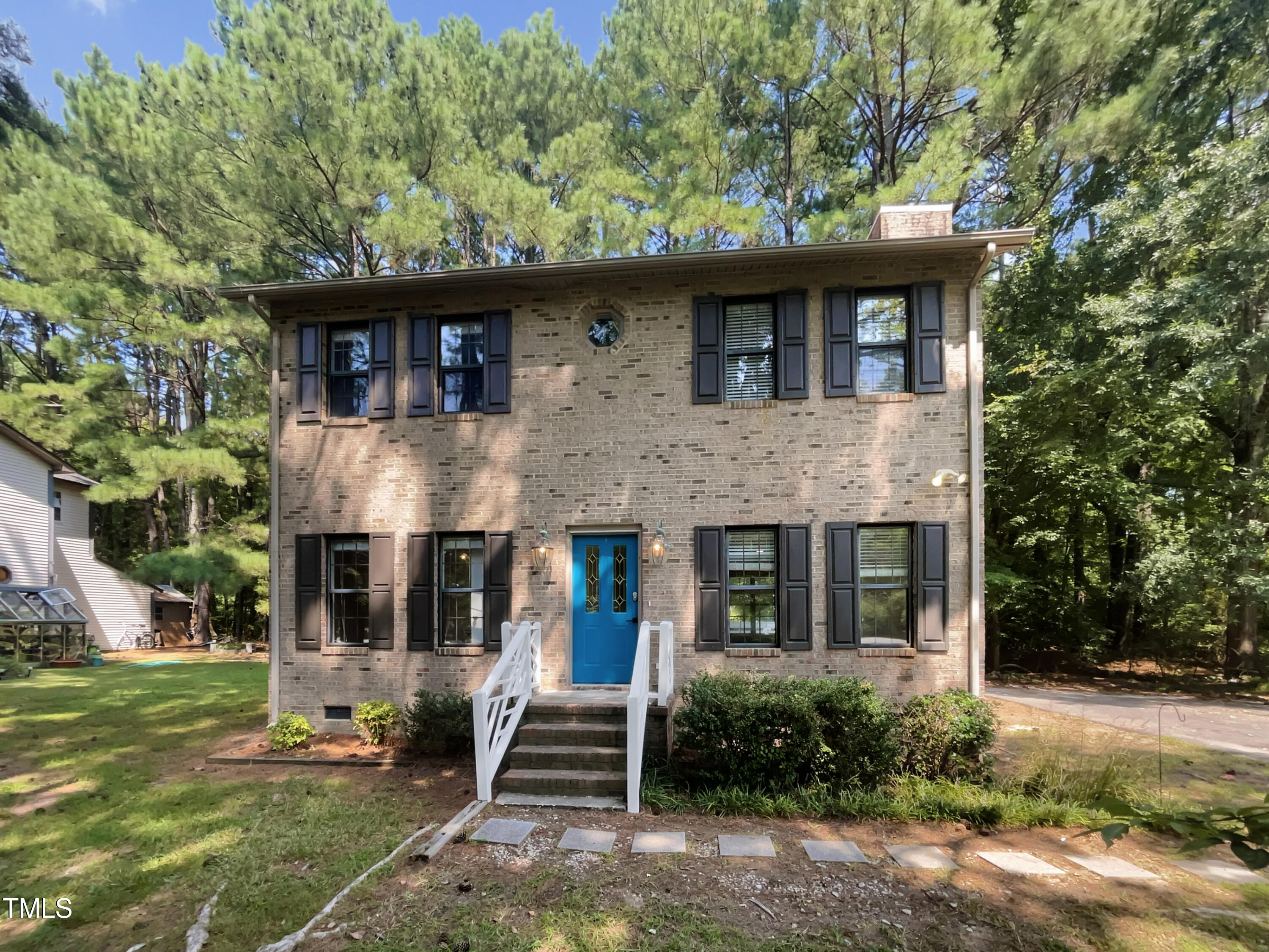612 13th Street Property Photo