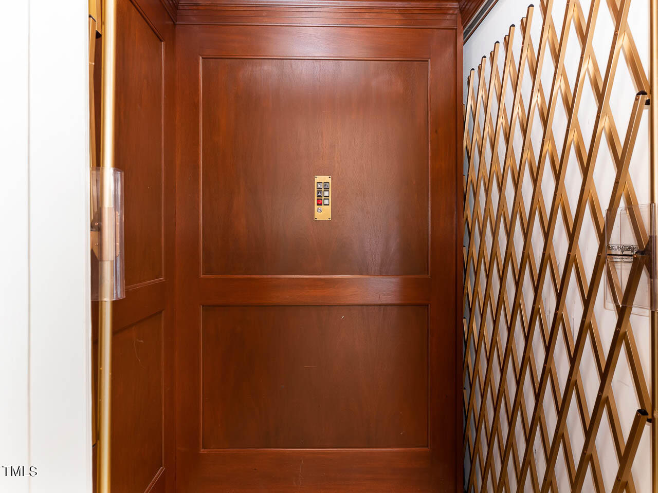 50211 Manly Property Photo 4