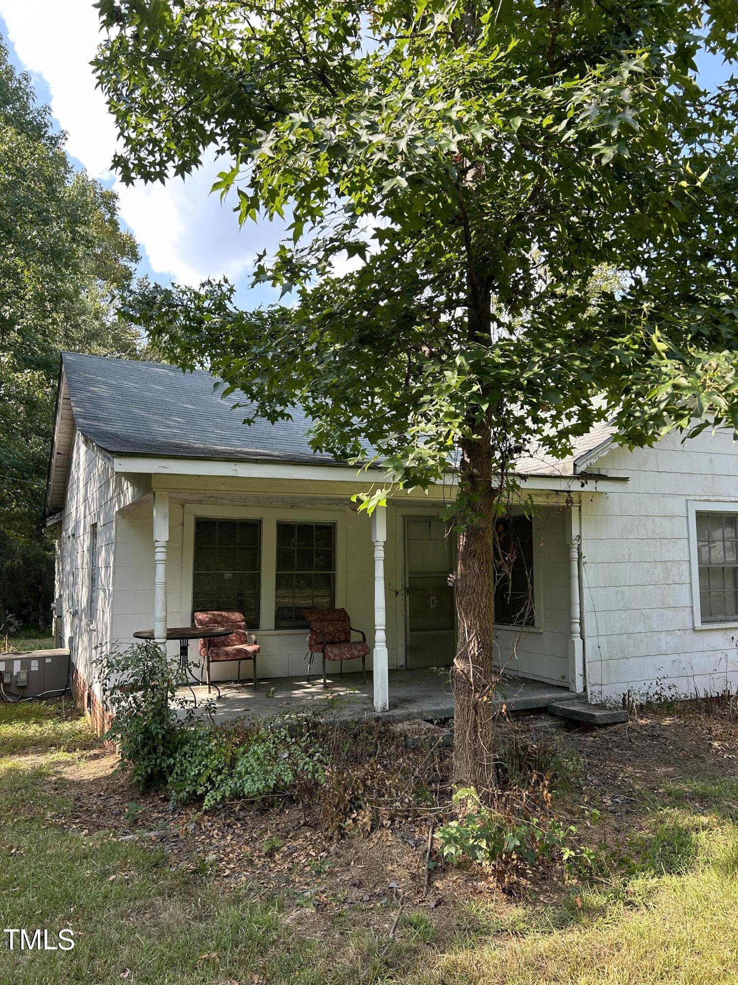 4285 Belltown Road Property Photo 1