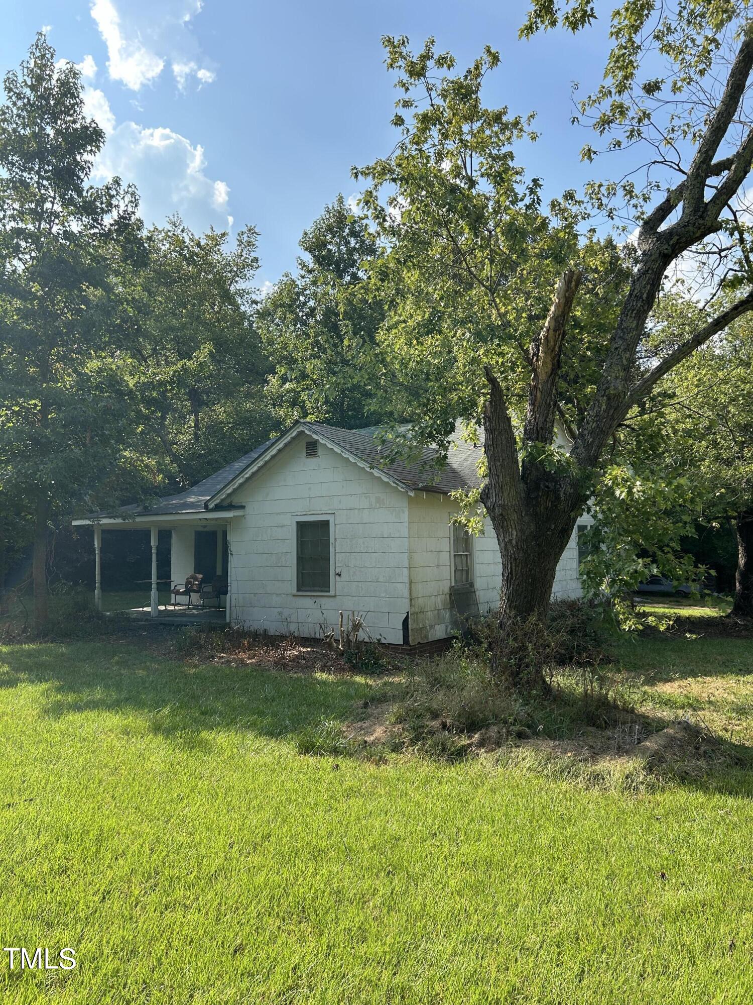 4285 Belltown Road Property Photo 6