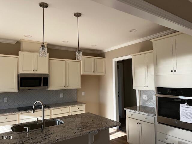 981 Olive Branch Drive Property Photo 4