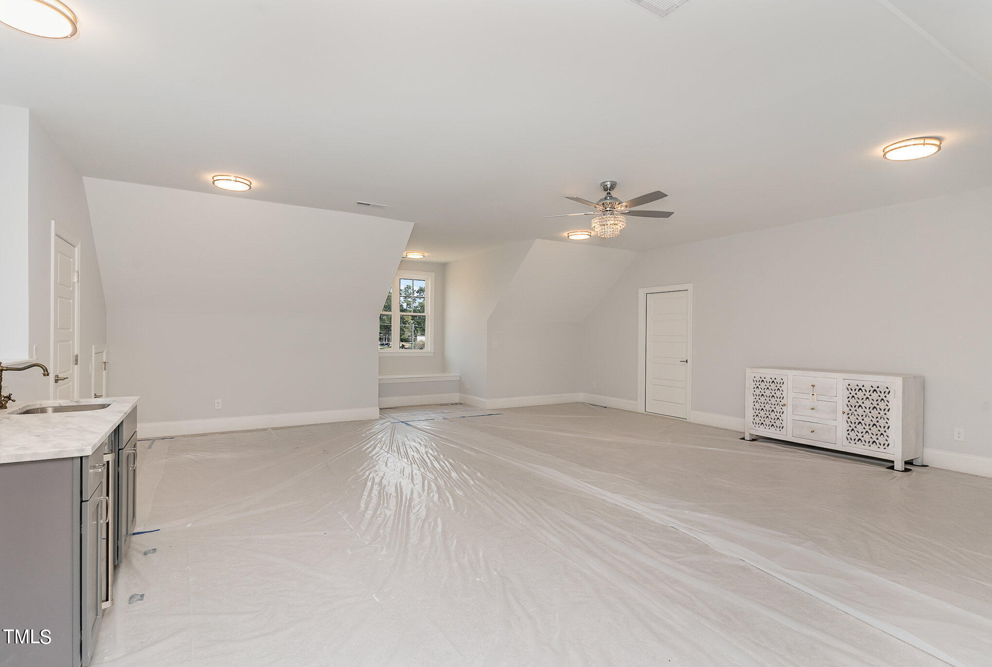 600 Darian Woods Drive Property Photo 34