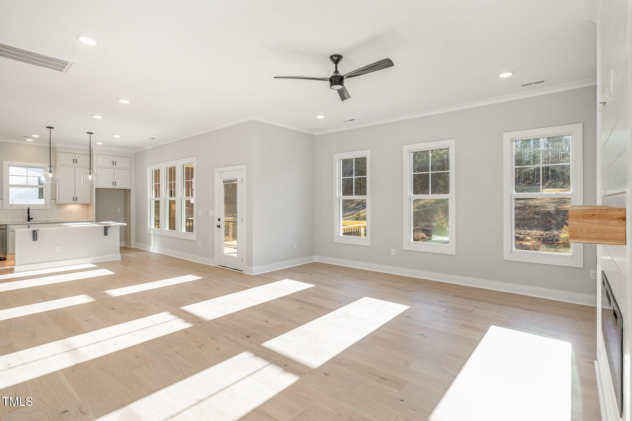 649 Riverwood Drive Property Photo 12