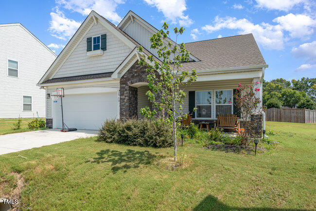 71 Nolan Court Property Photo 2