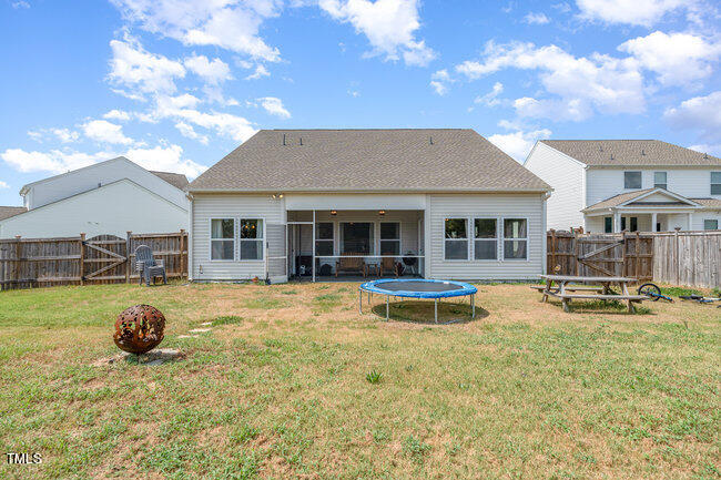71 Nolan Court Property Photo 27