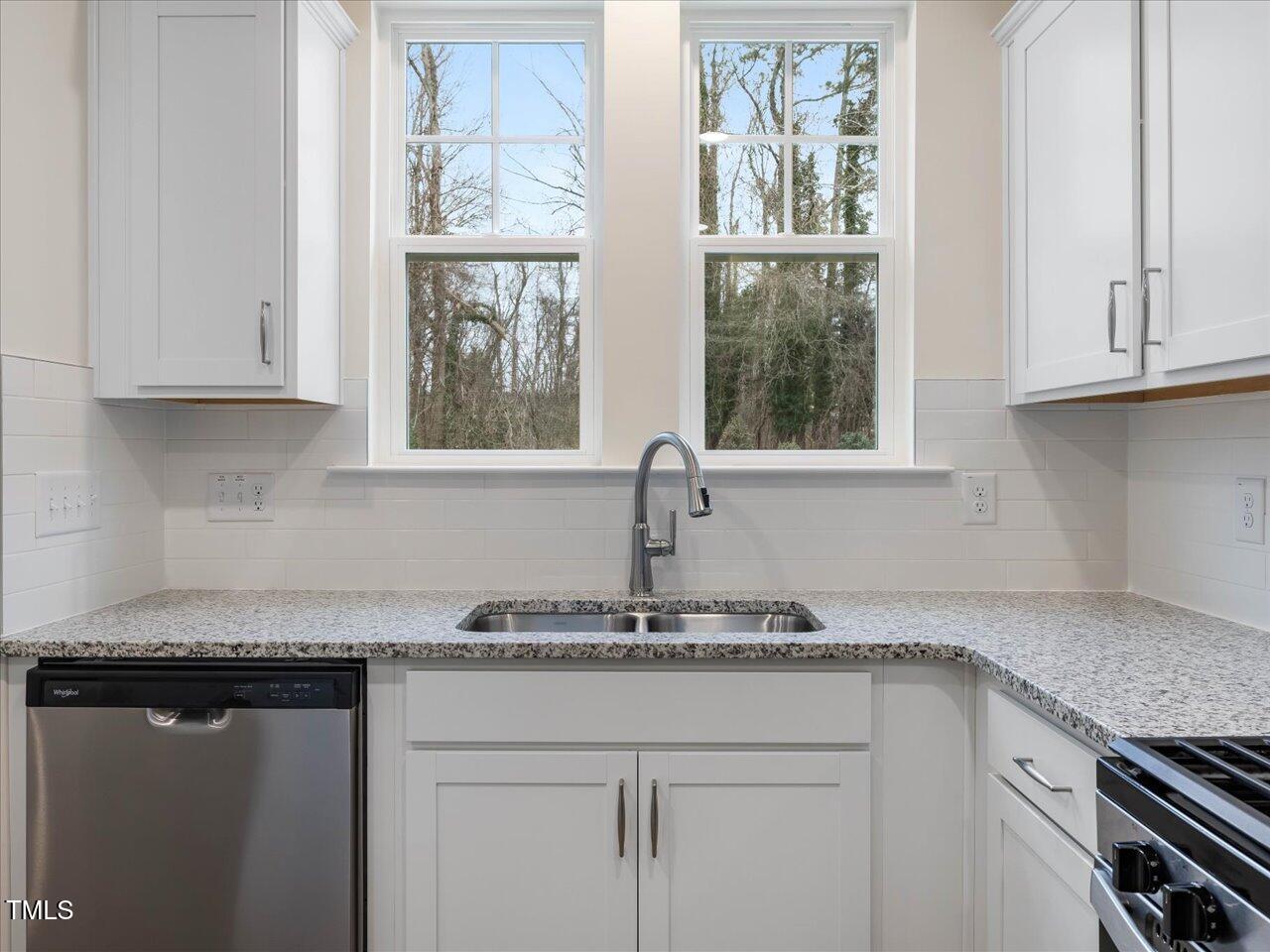 448 La Maison Avenue # 19 Property Photo 11