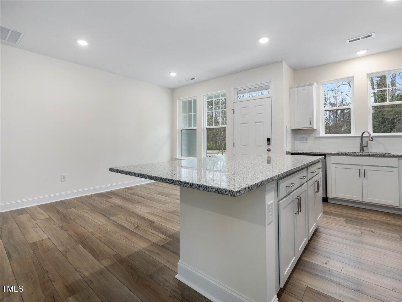 448 La Maison Avenue # 19 Property Photo 14