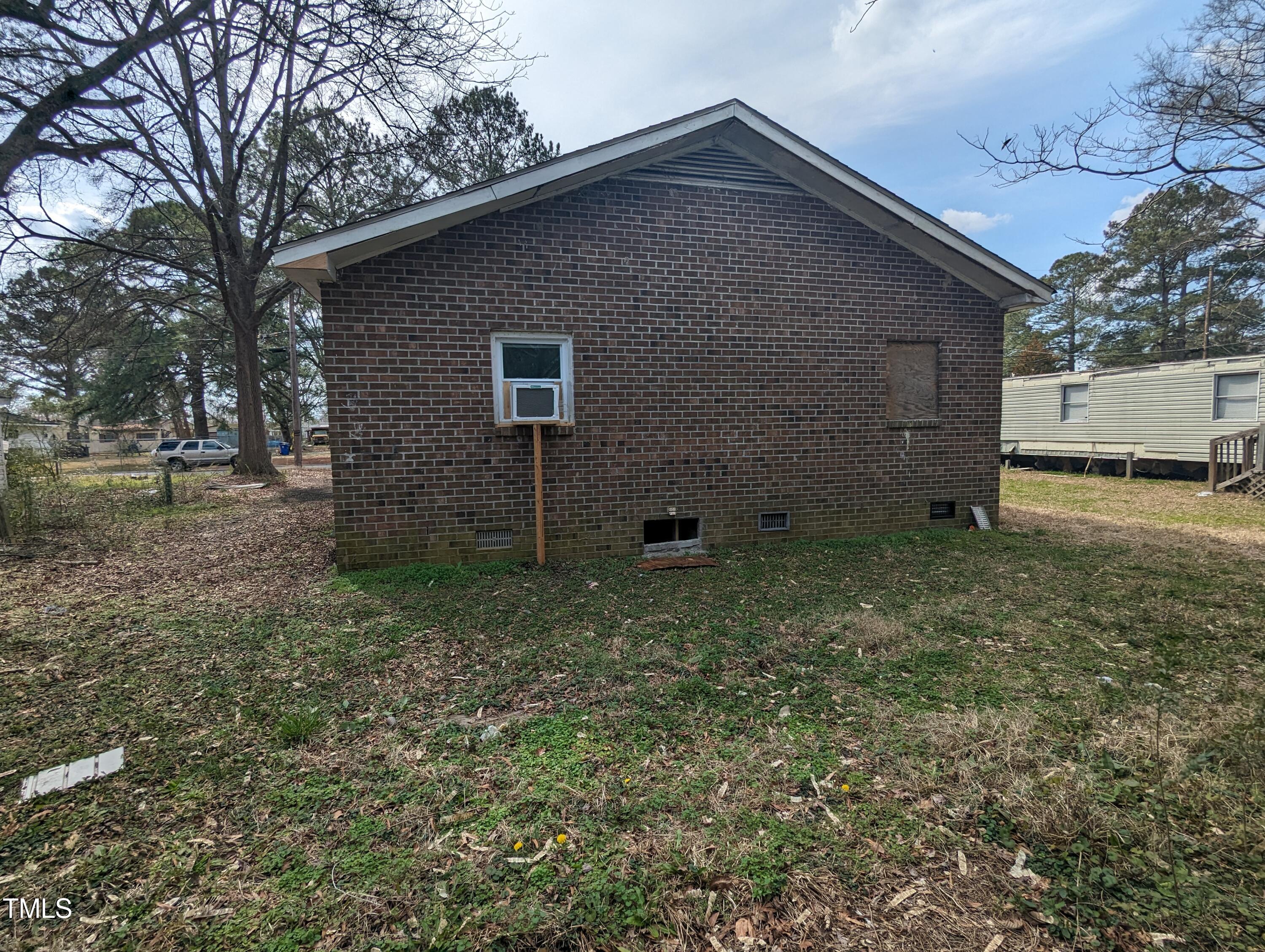 140 Lincoln Street Property Photo 19