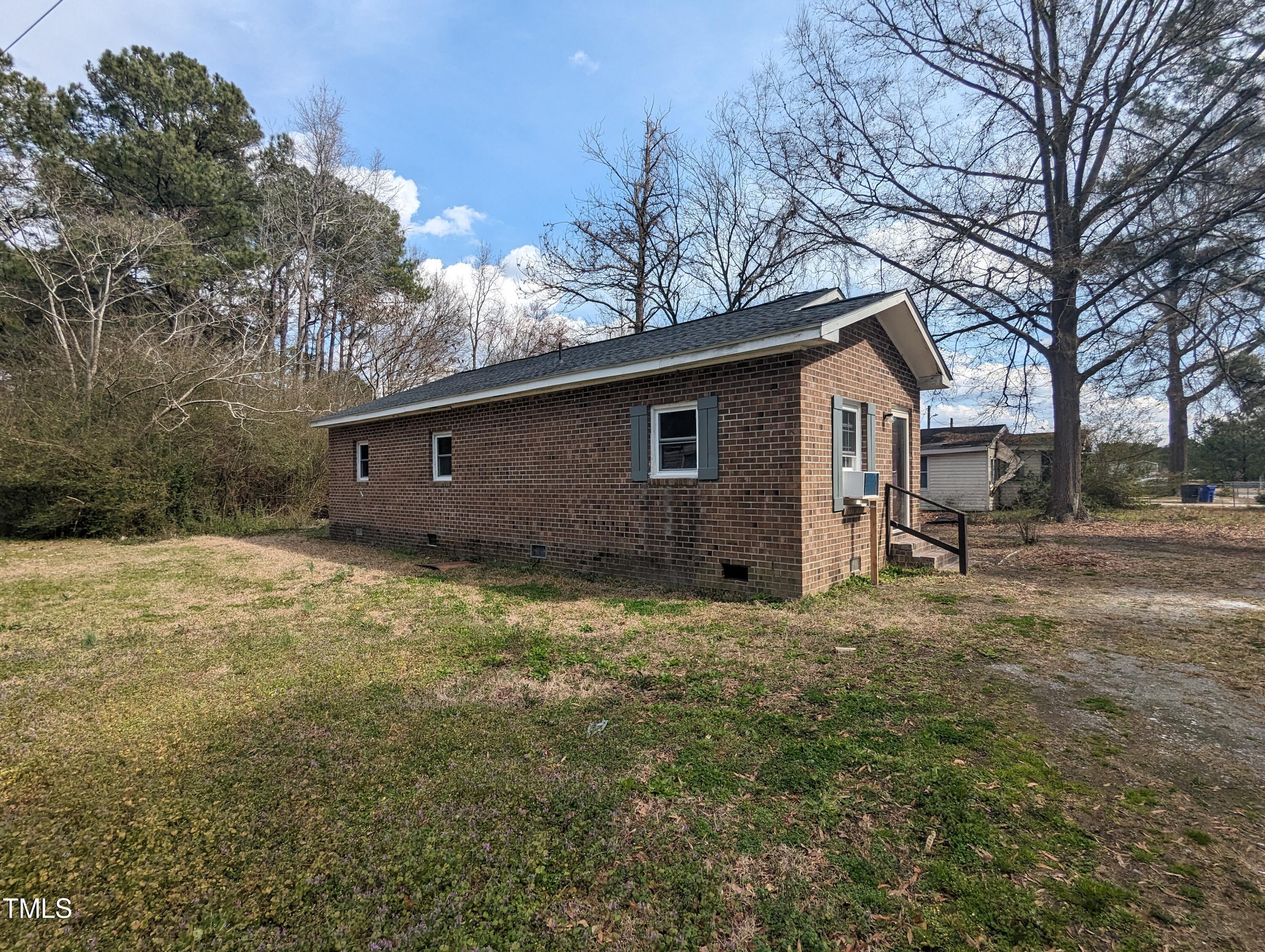 140 Lincoln Street Property Photo 21
