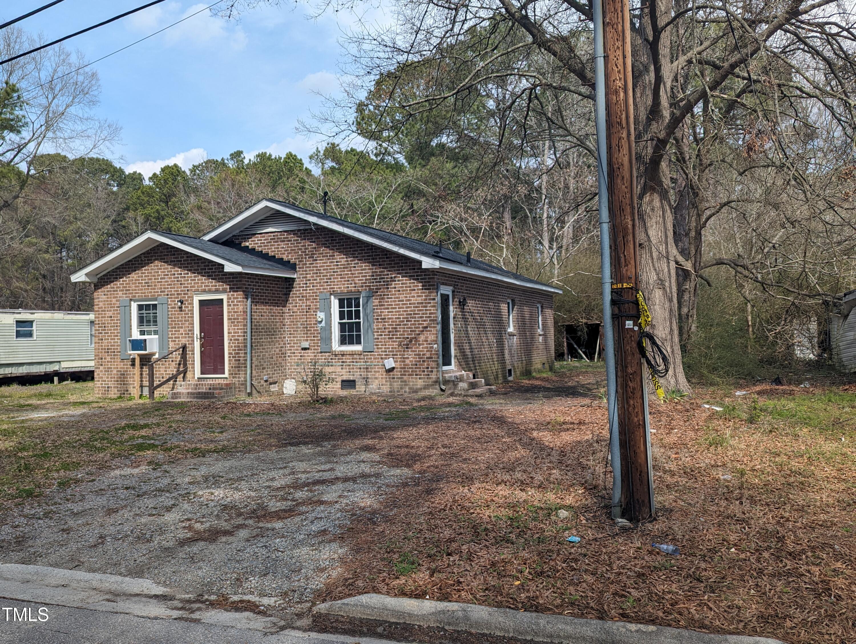140 Lincoln Street Property Photo 23