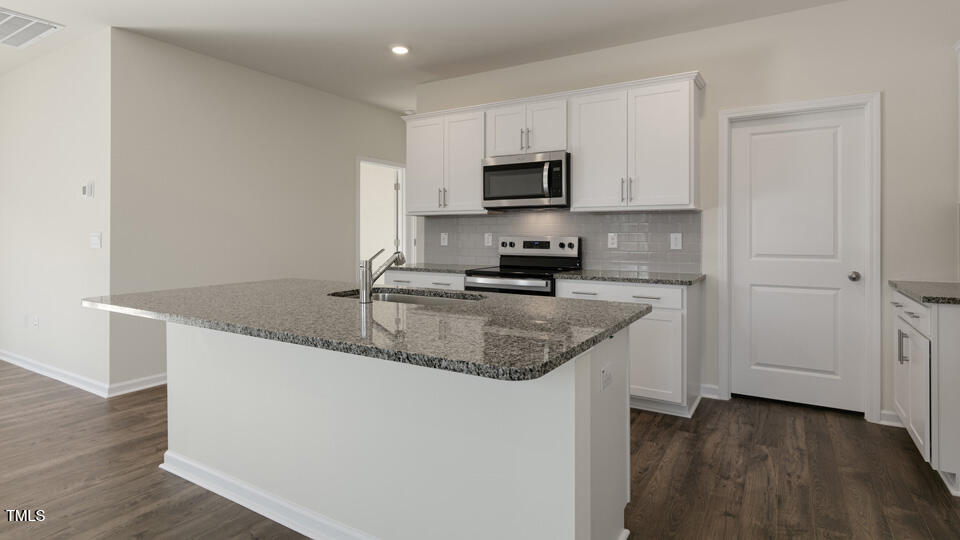 91 Calebs Corner Place Property Photo 15