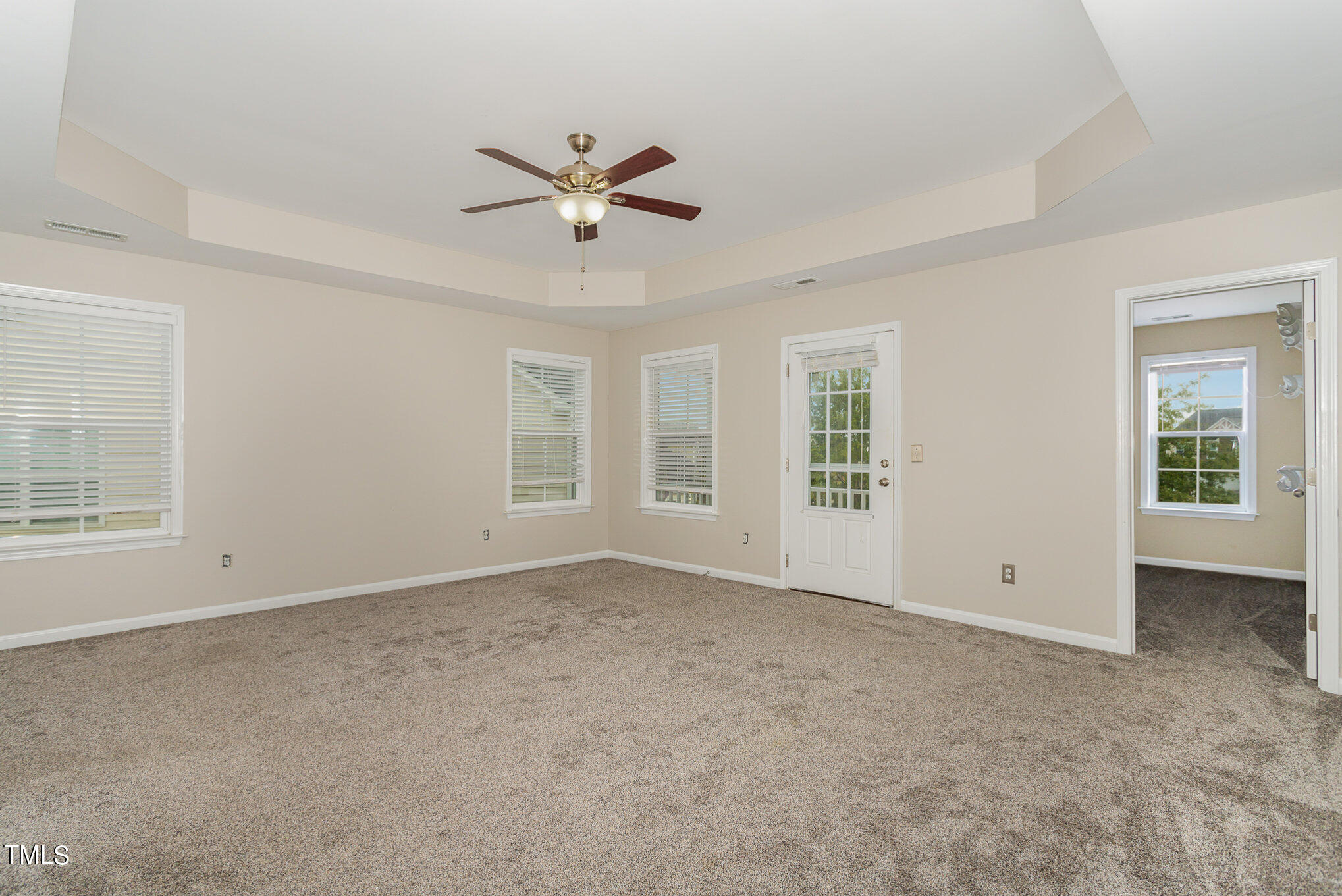 1920 Hinswood Circle Property Photo 14