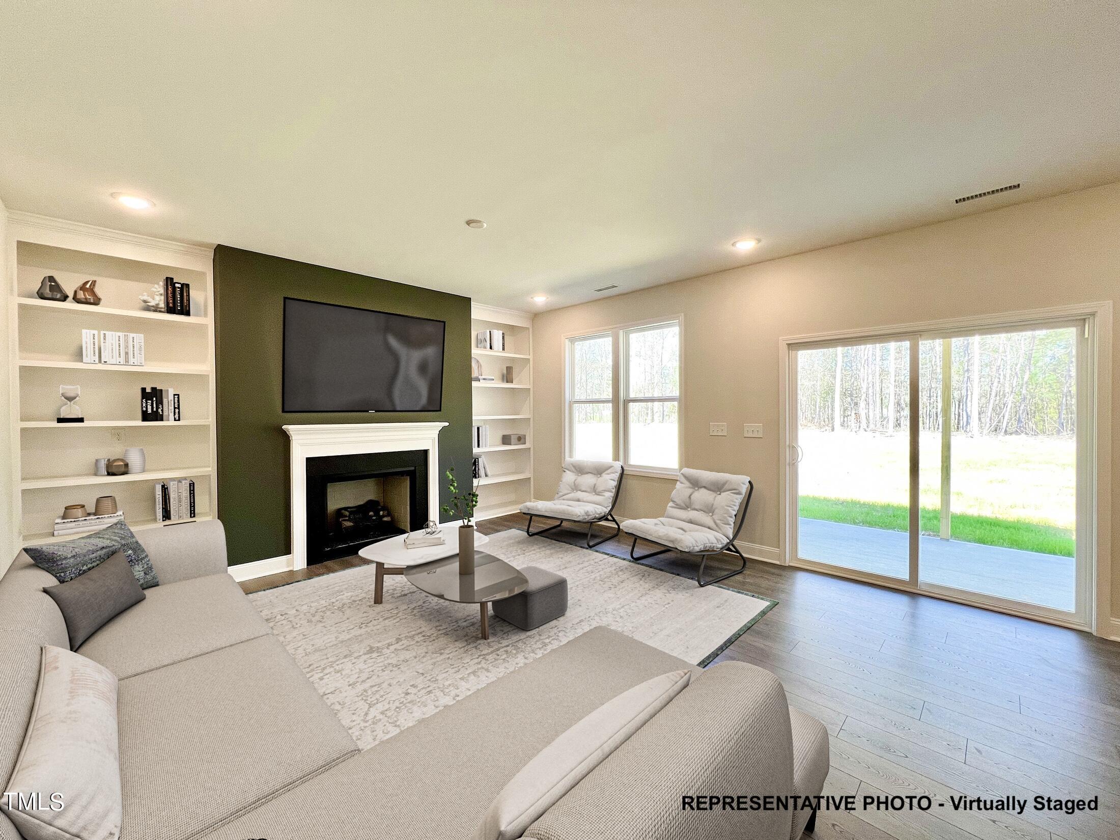 369 E Clydes Point Way Property Photo 17
