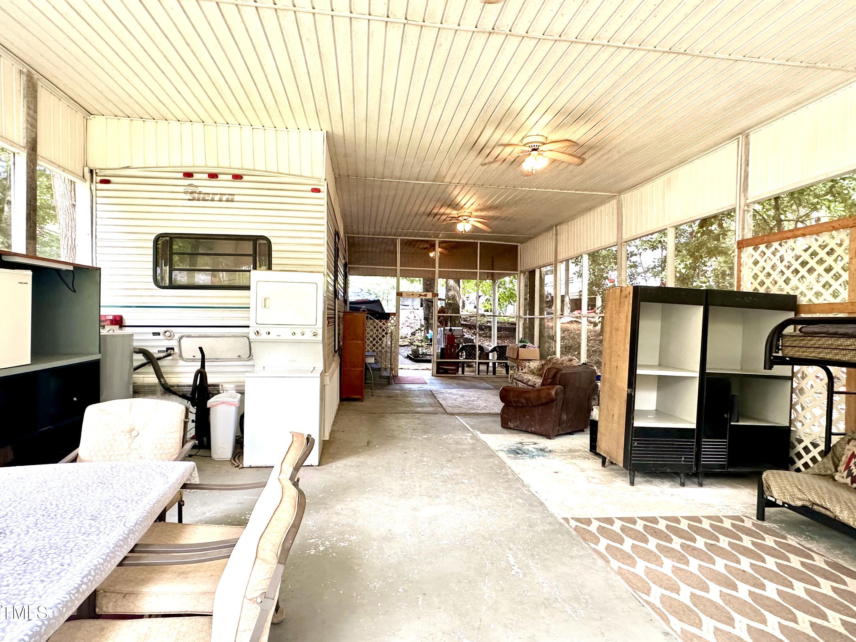 108 Daniel Boone Trail Property Photo 6