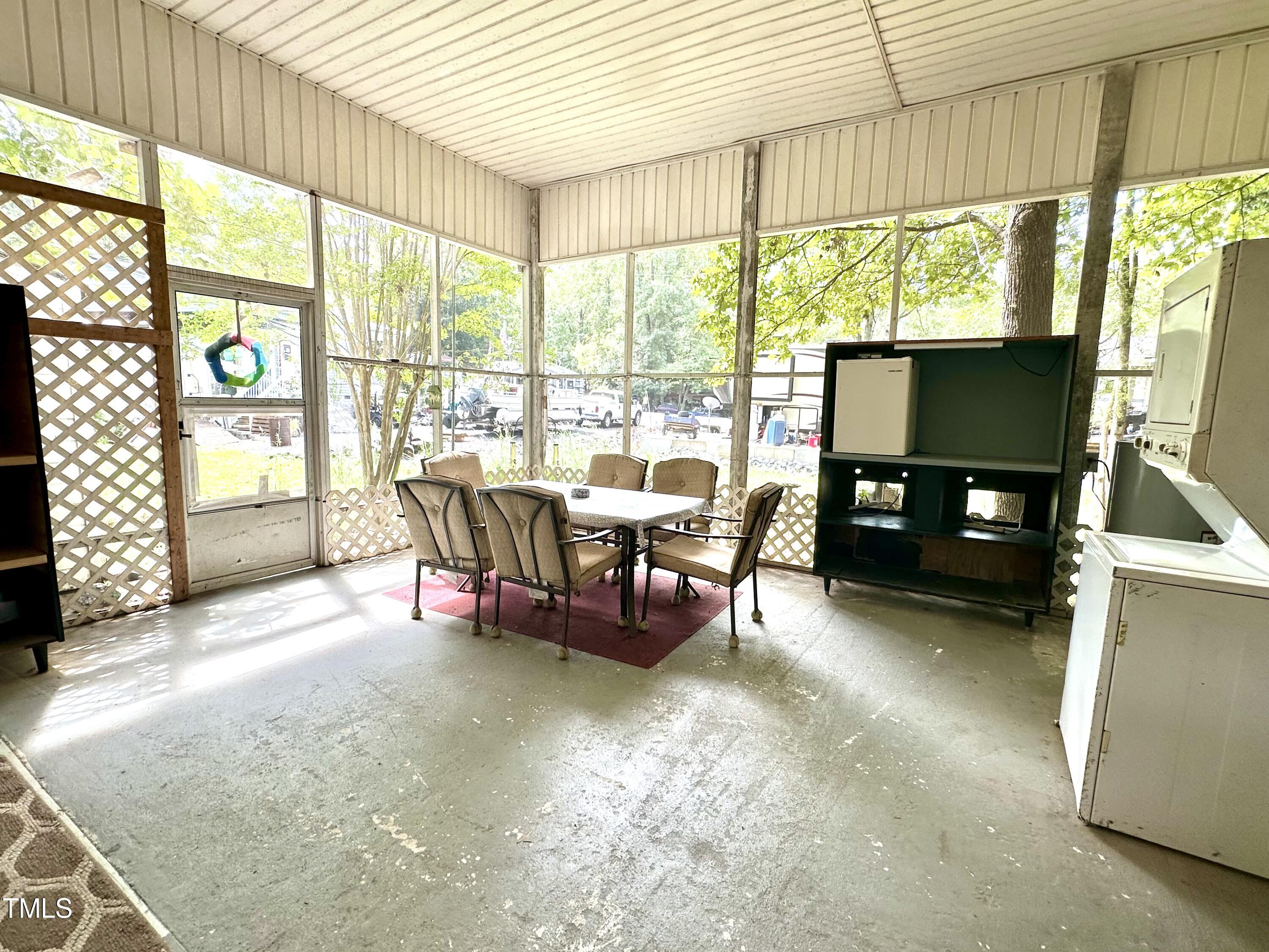108 Daniel Boone Trail Property Photo 8