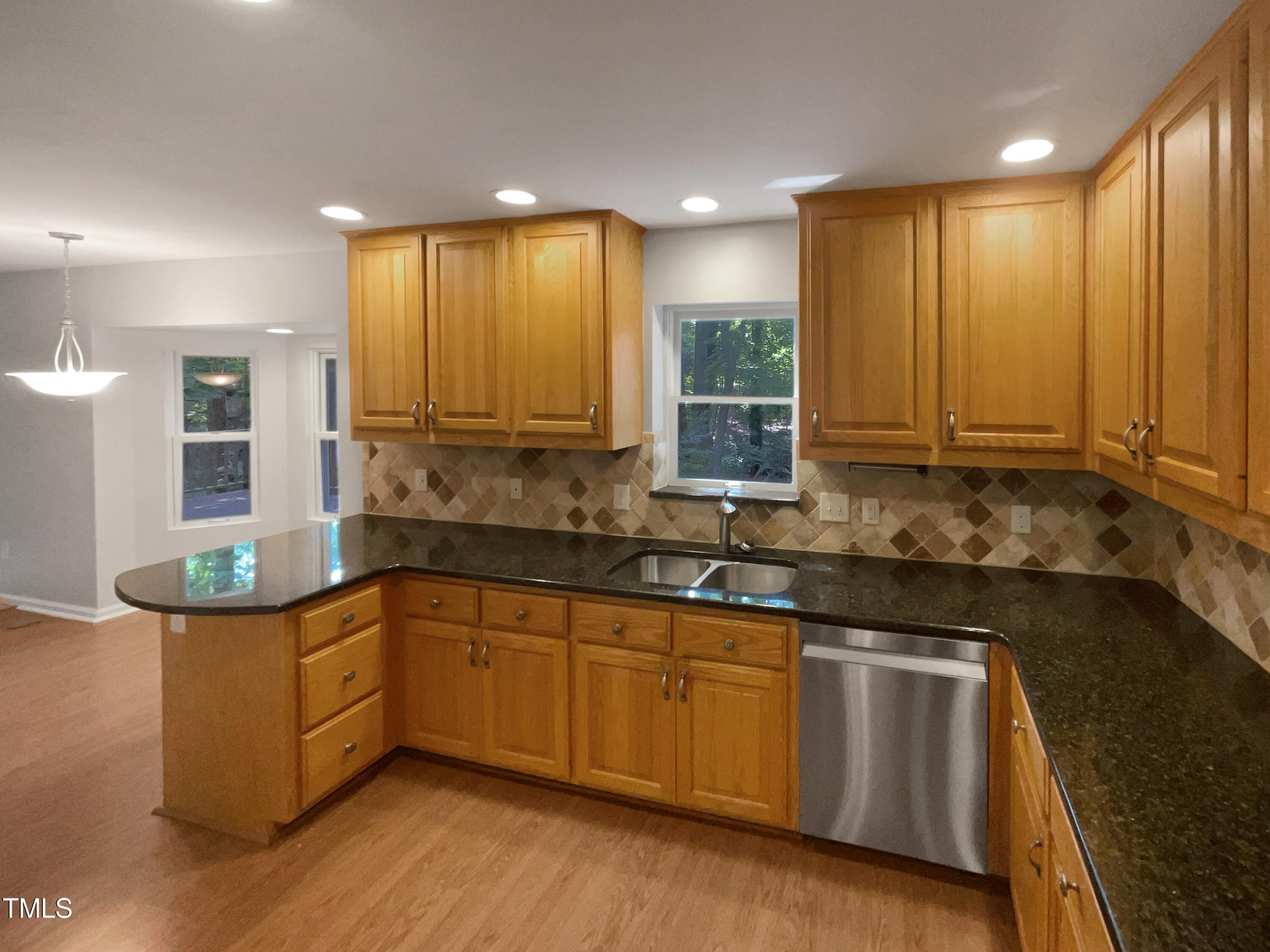 114 Canterfield Road Property Photo 8