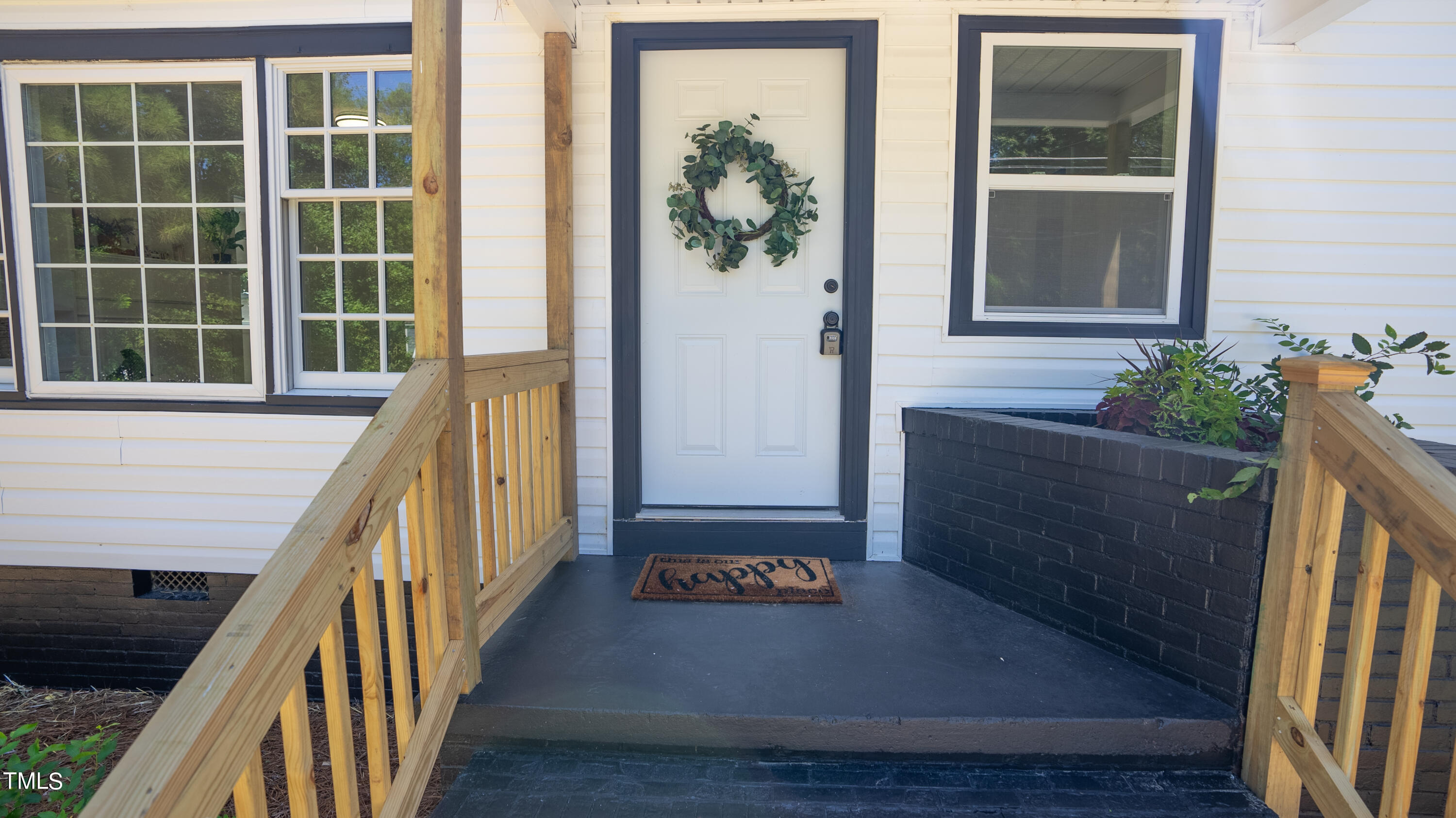 112 Brookwood Avenue Property Photo 3
