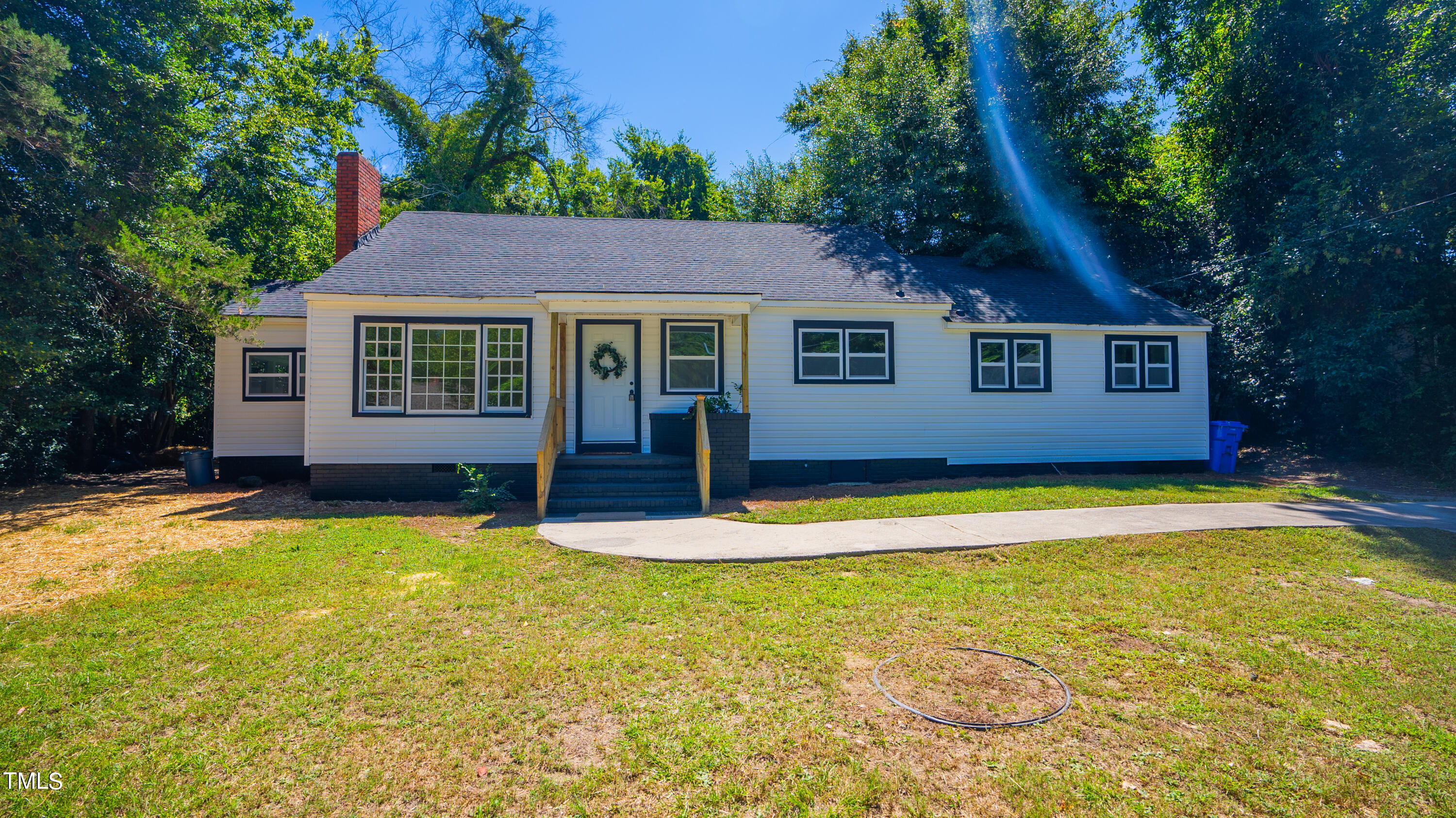 112 Brookwood Avenue Property Photo 4