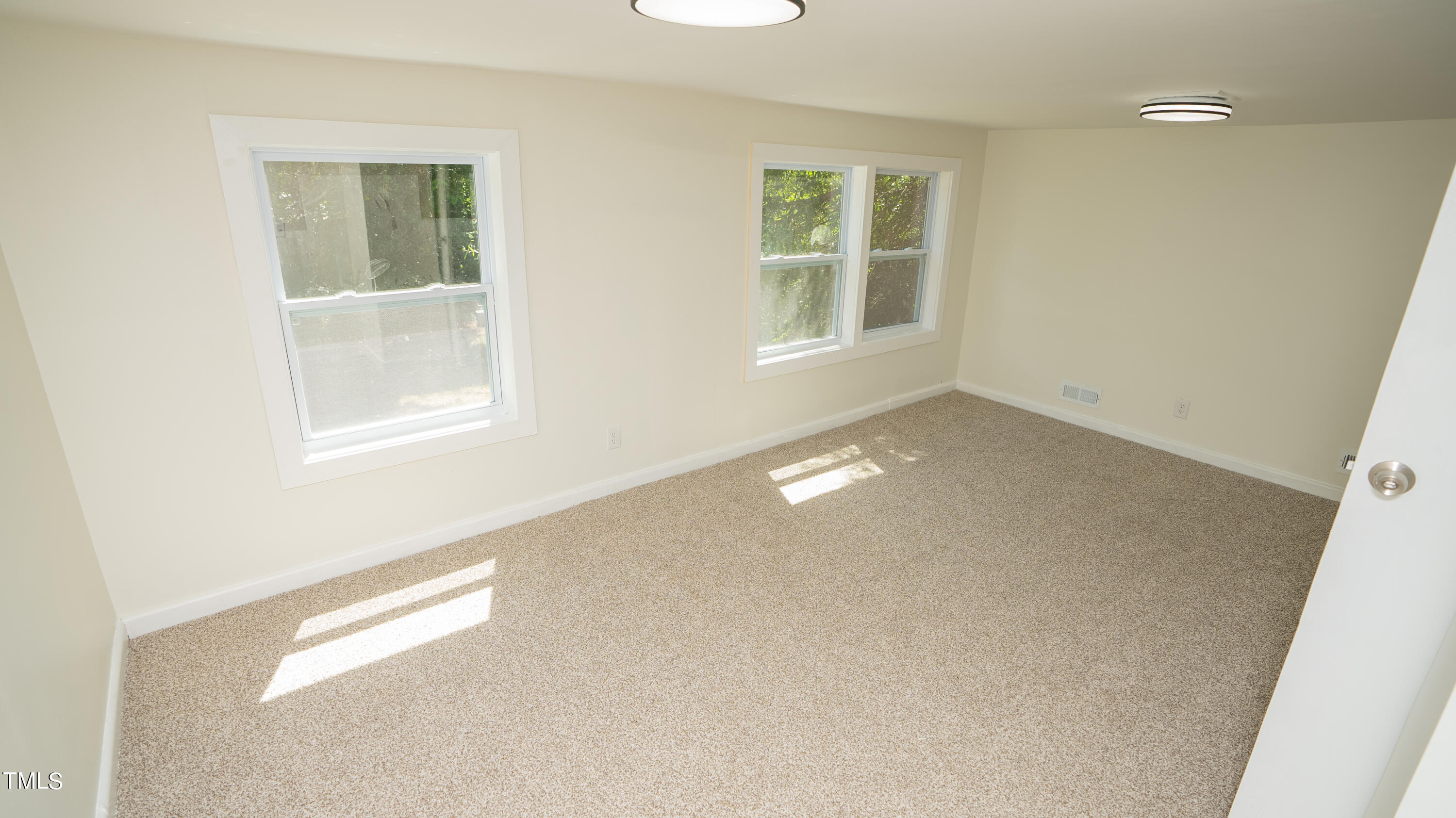 112 Brookwood Avenue Property Photo 27