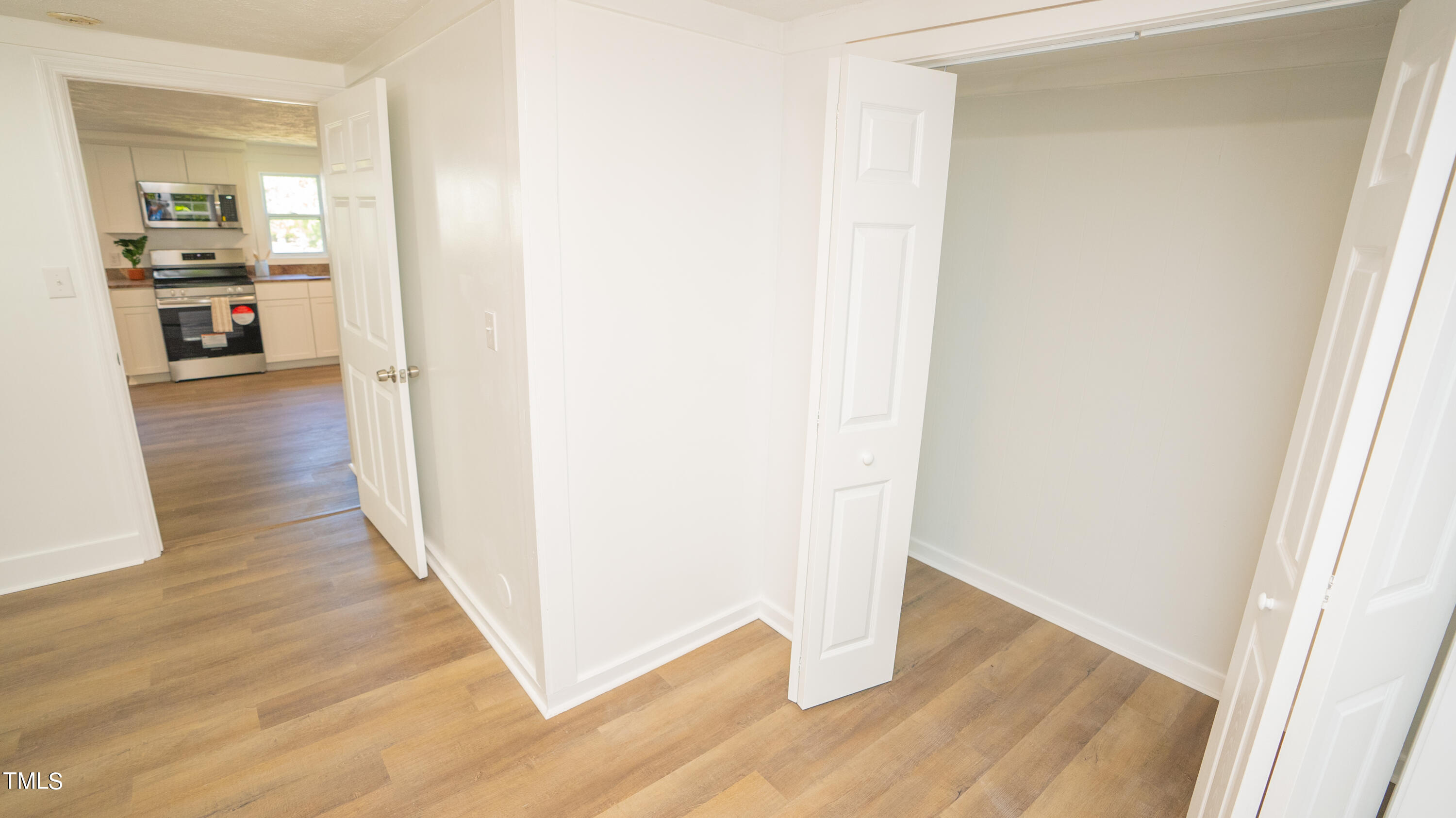 112 Brookwood Avenue Property Photo 43