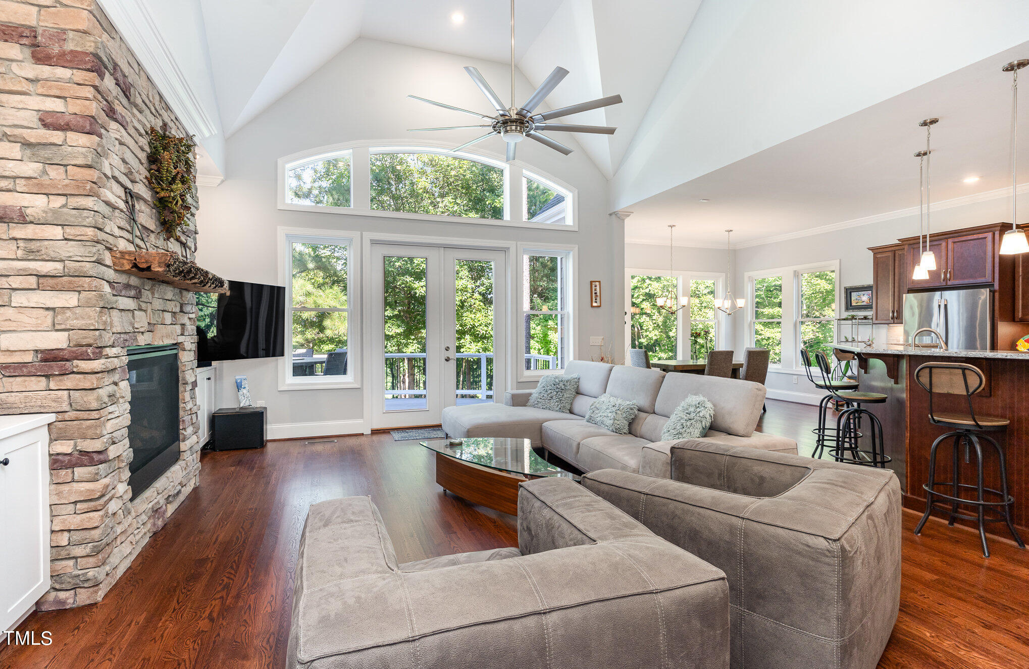 9 Mist Wood Court Property Photo 8