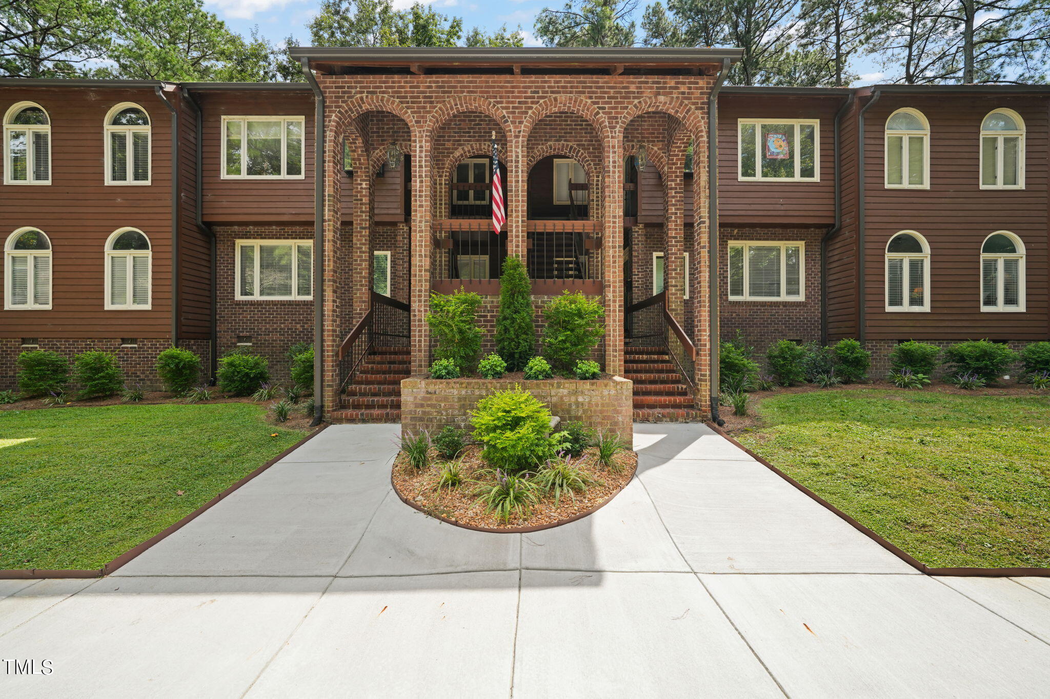 1311 Forest Hills Road Nw # D2 Property Photo 2