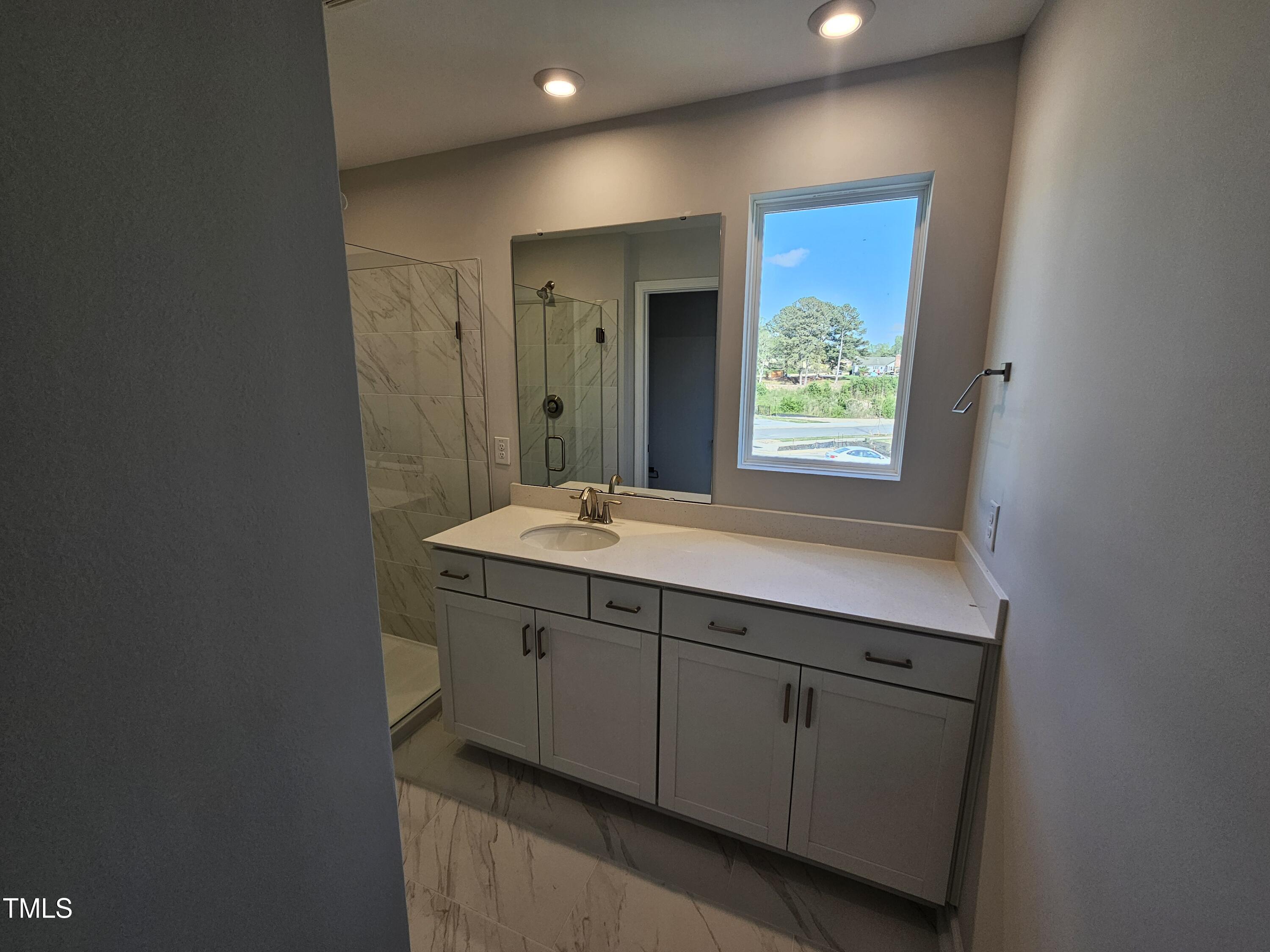 1341 Bessie Court Property Photo 4