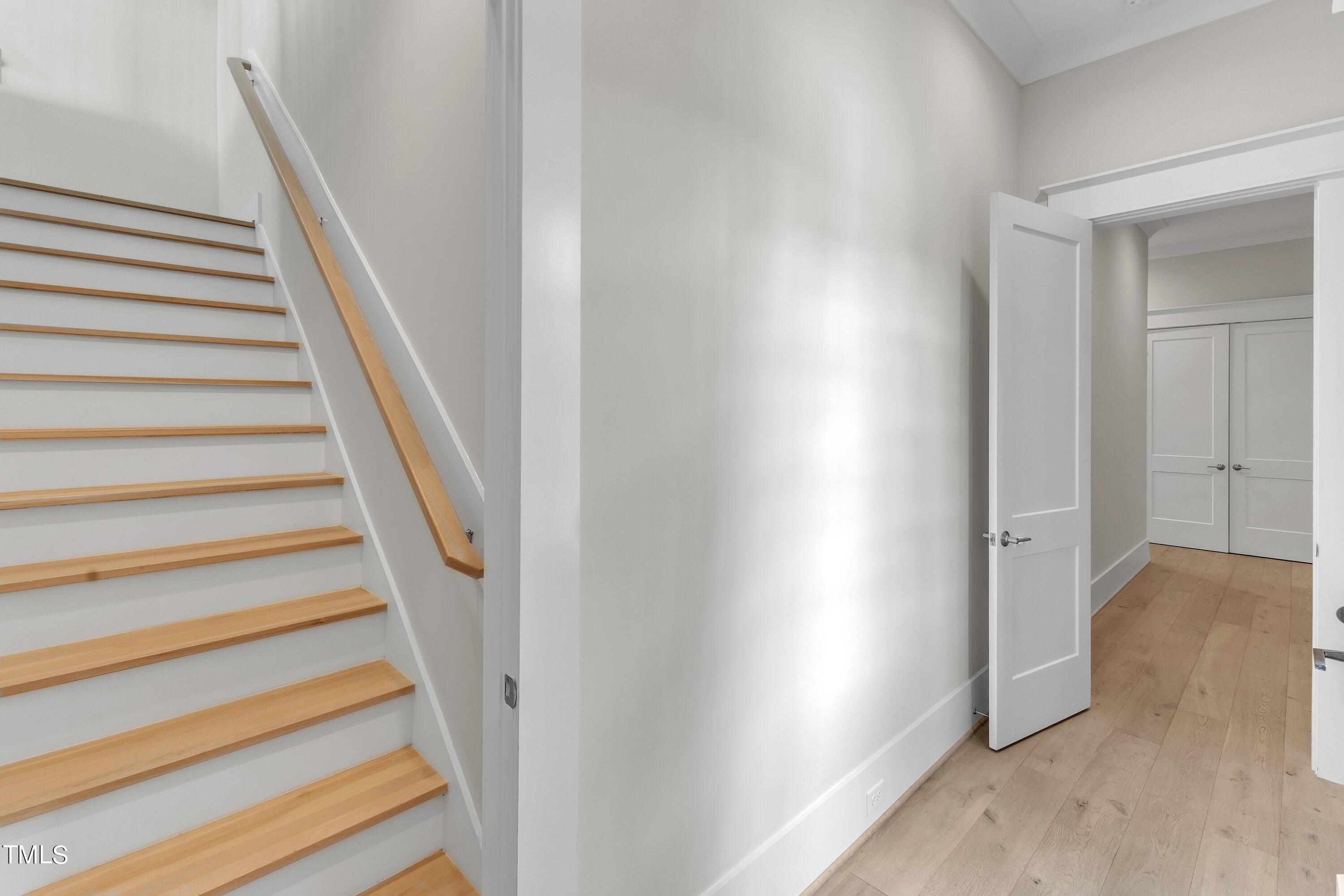 1633 Estate Valley Lane Property Photo 46