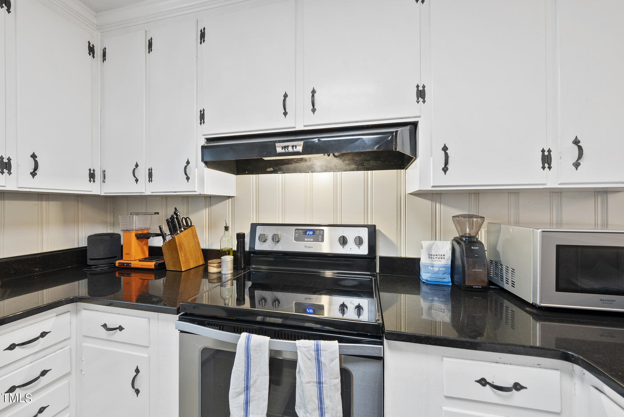 819 Beaver Dam Road Property Photo 7