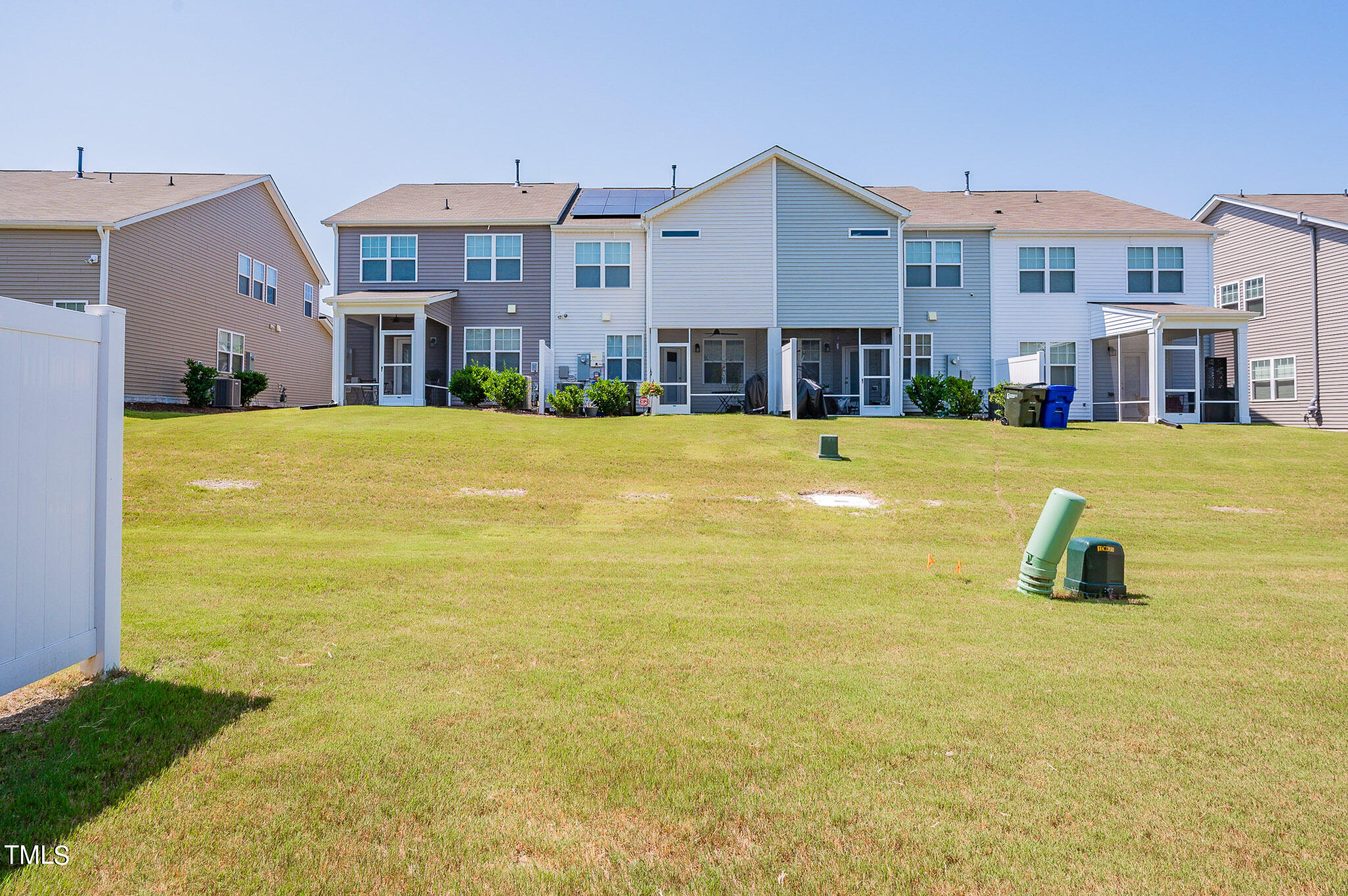1037 Gentle Reed Drive Property Photo 25