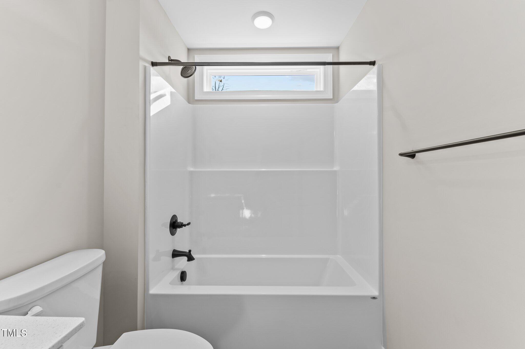 85 Leisure Lane Property Photo 18