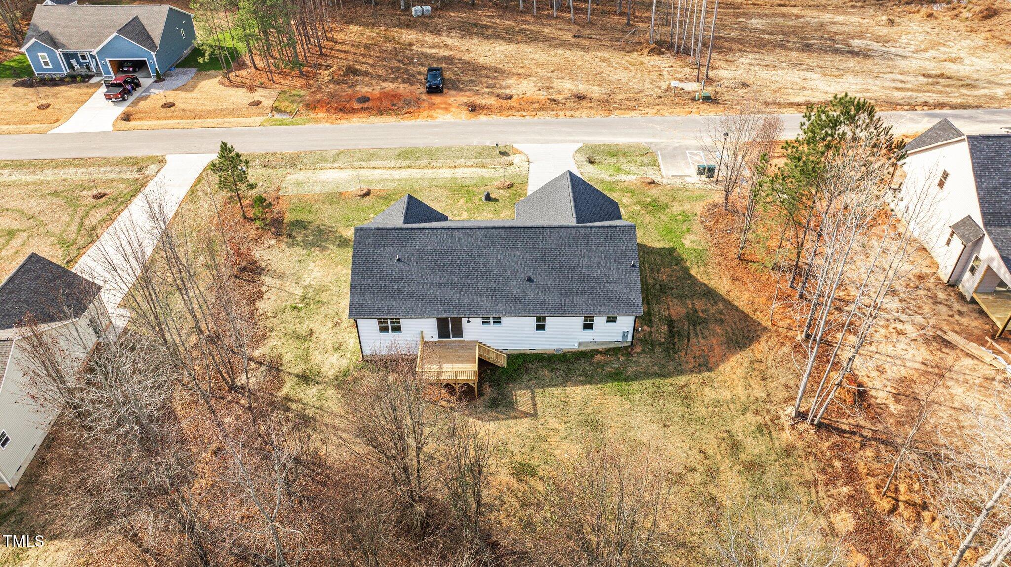 85 Leisure Lane Property Photo 31