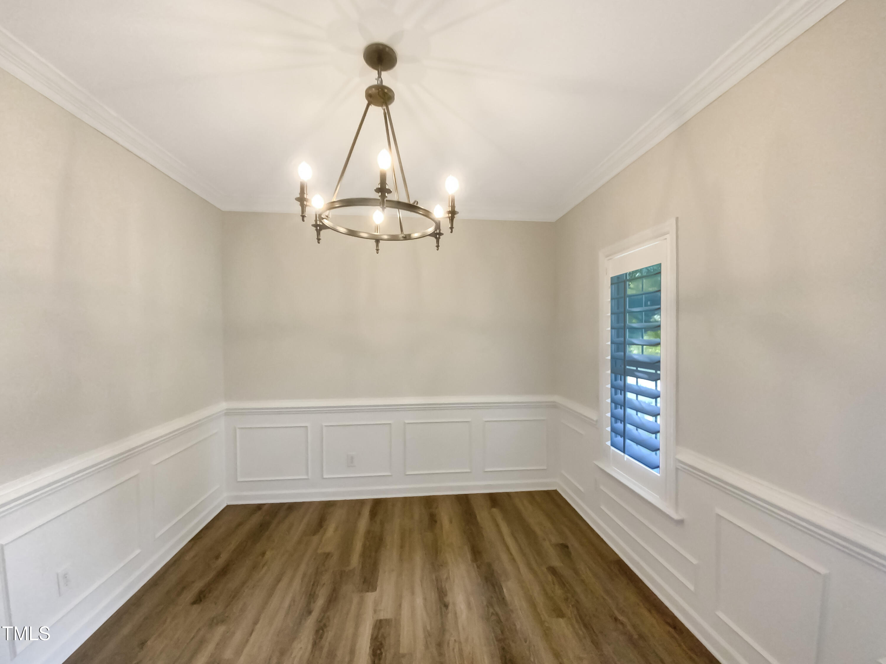 18 Red Leaf Trail Property Photo 8