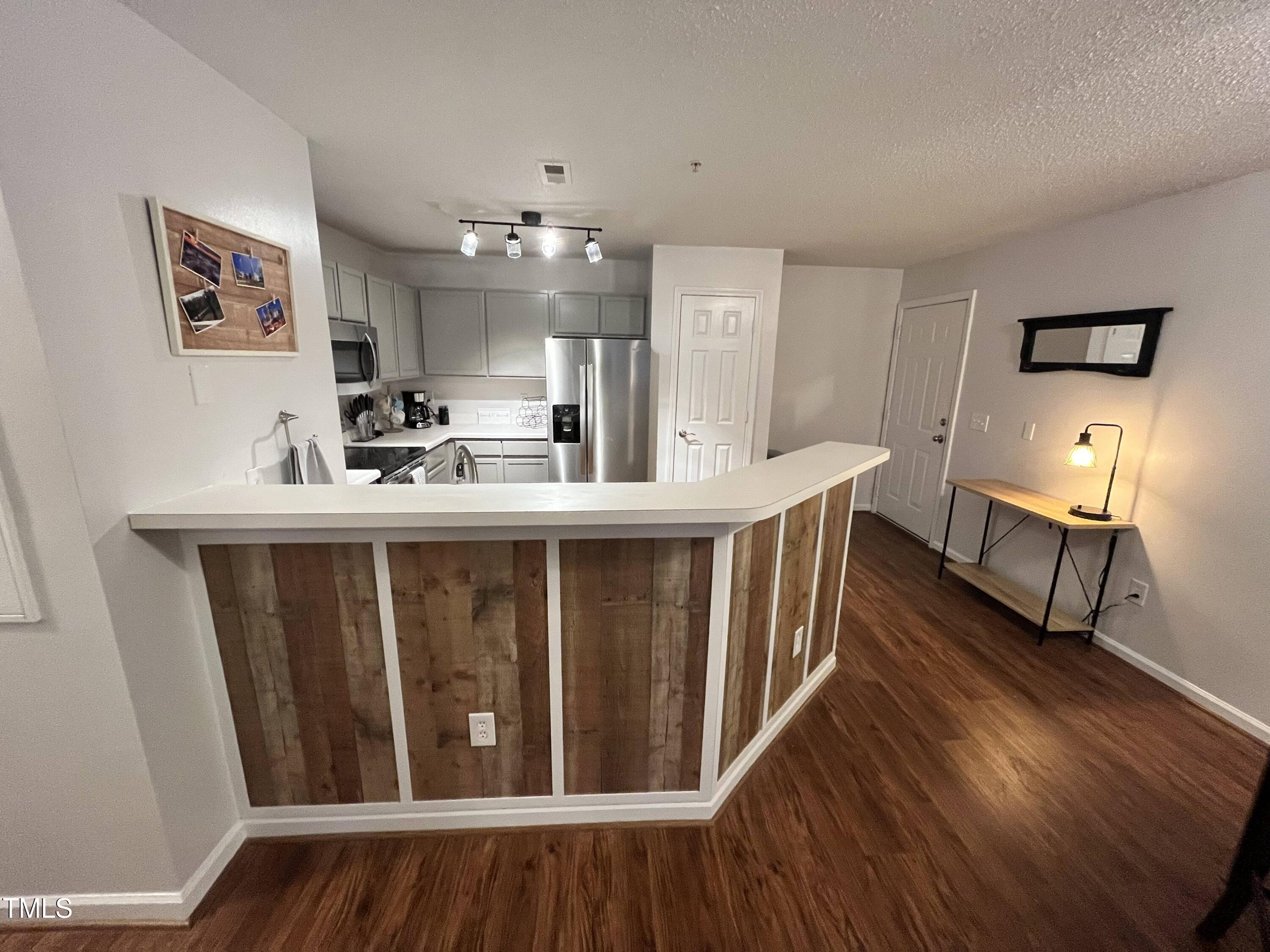 129 Sturbridge Drive # 15 Property Photo 6