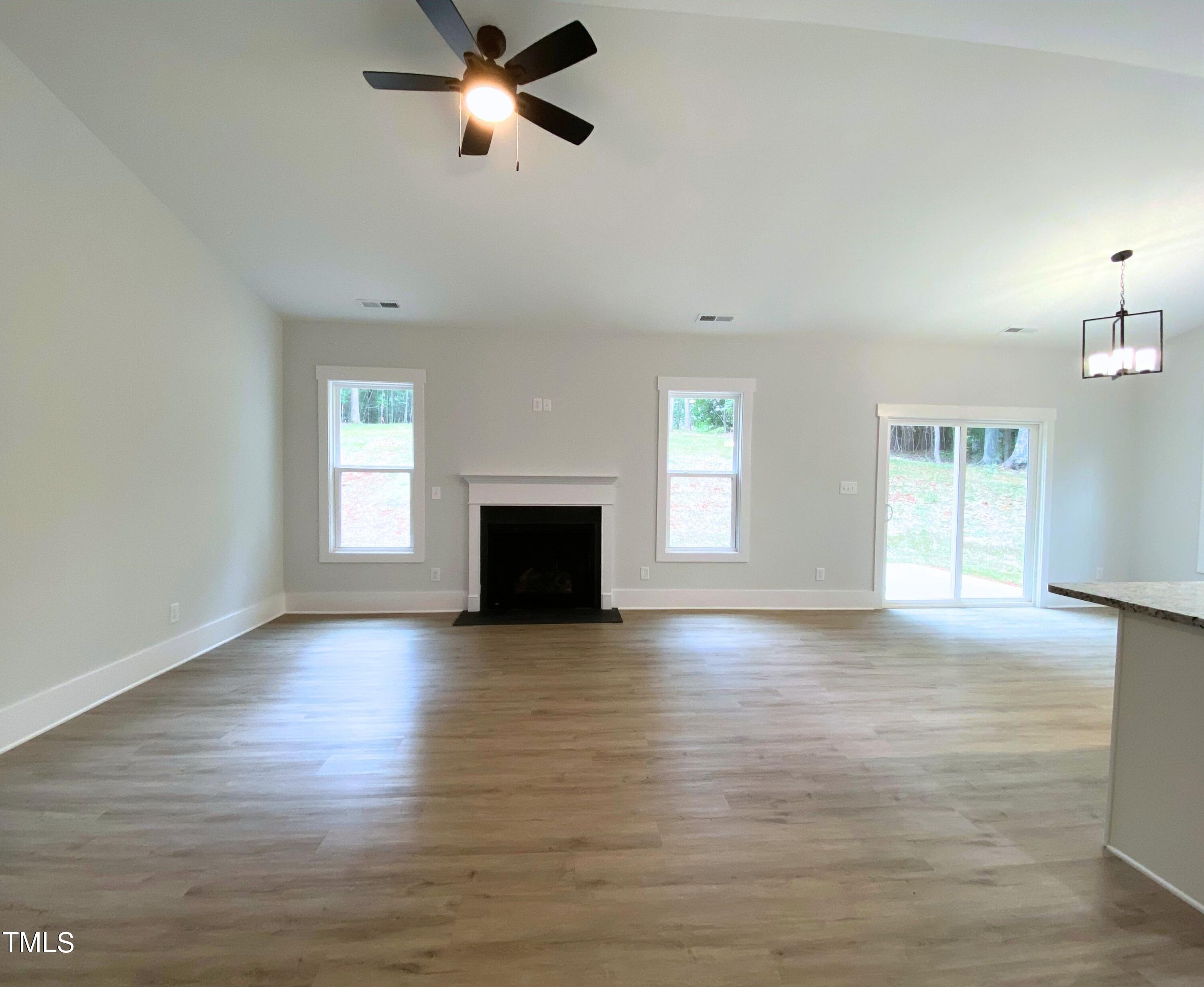 114 Shoshone Drive Property Photo 6