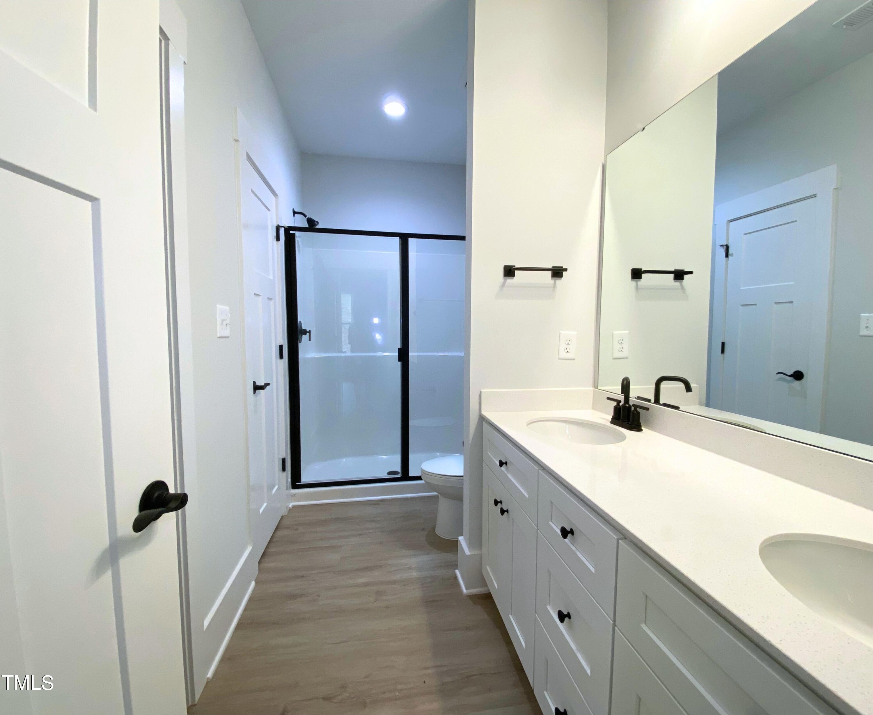 114 Shoshone Drive Property Photo 13
