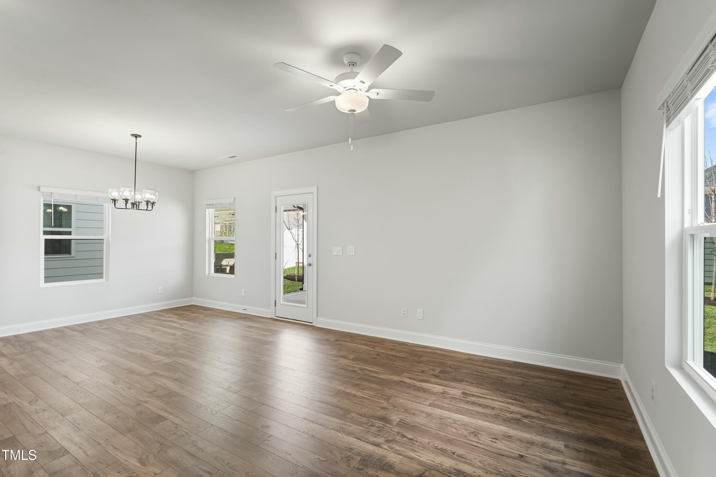 733 Portland Rose Drive Property Photo 12