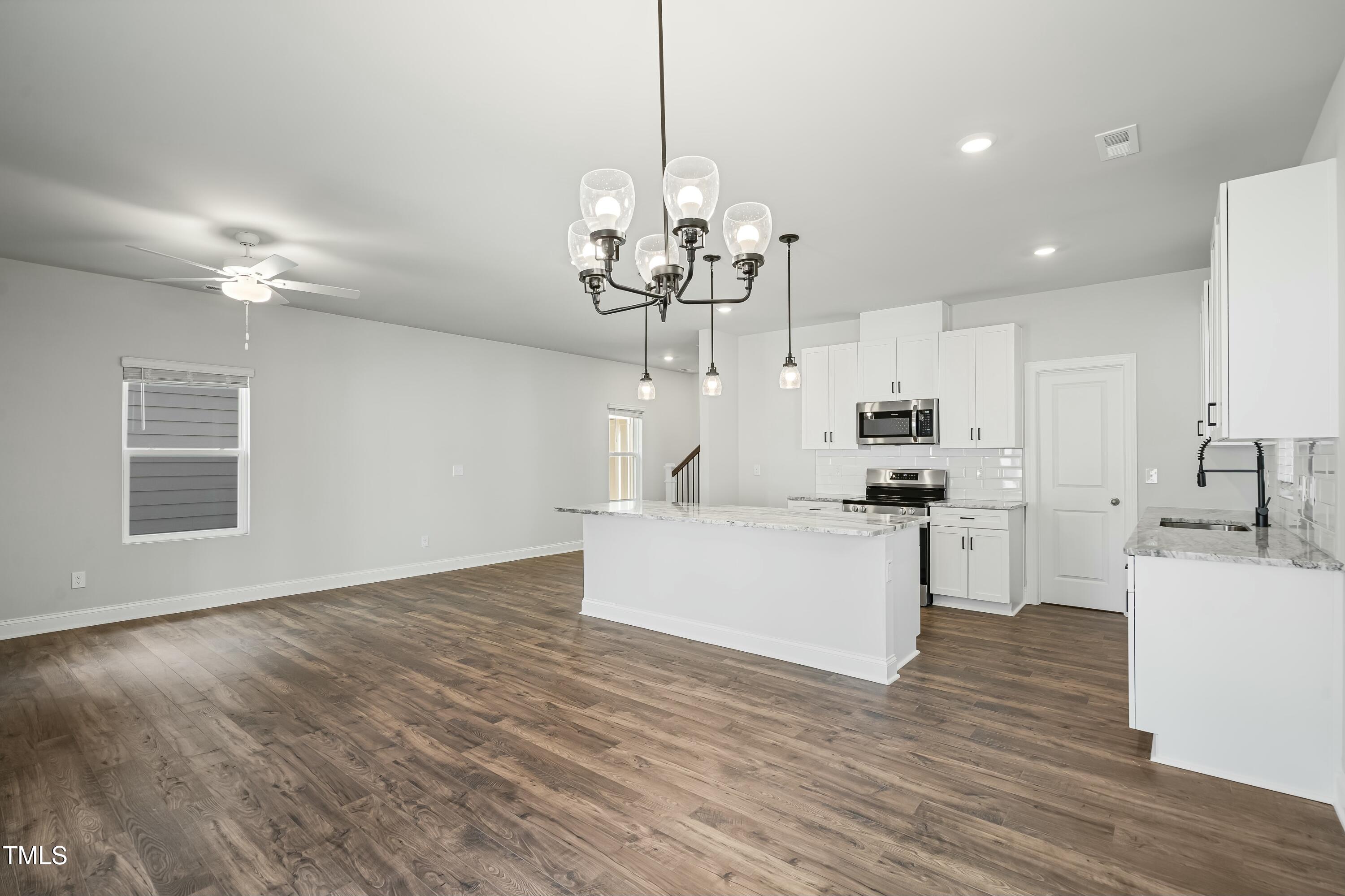 733 Portland Rose Drive Property Photo 15