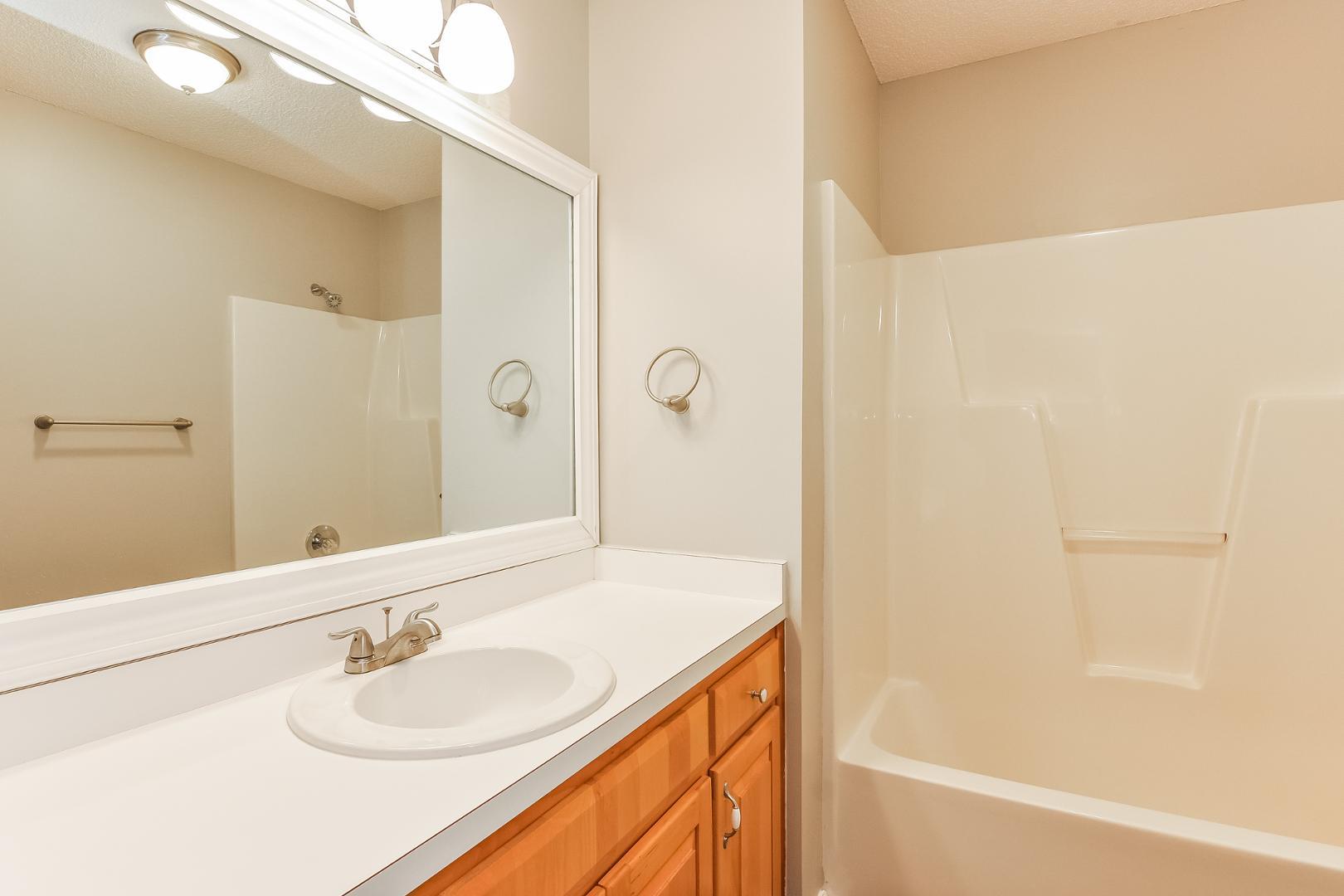6808 Vernie Drive Property Photo 11