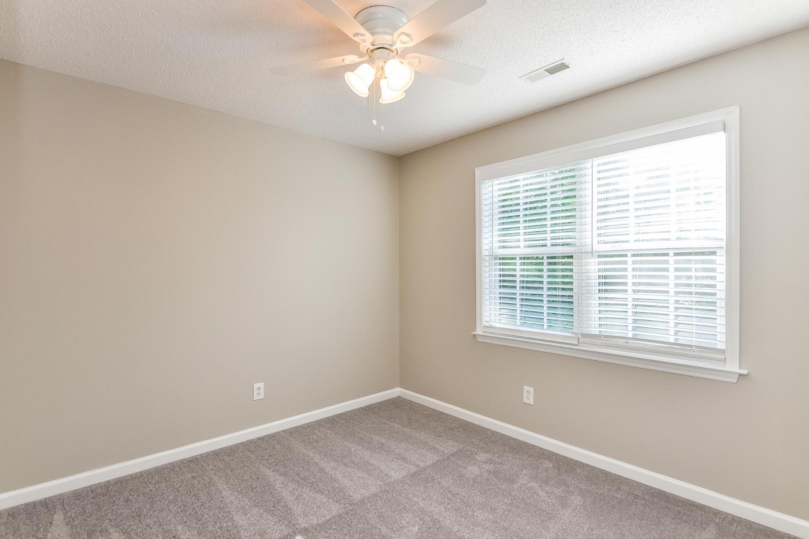 6808 Vernie Drive Property Photo 12