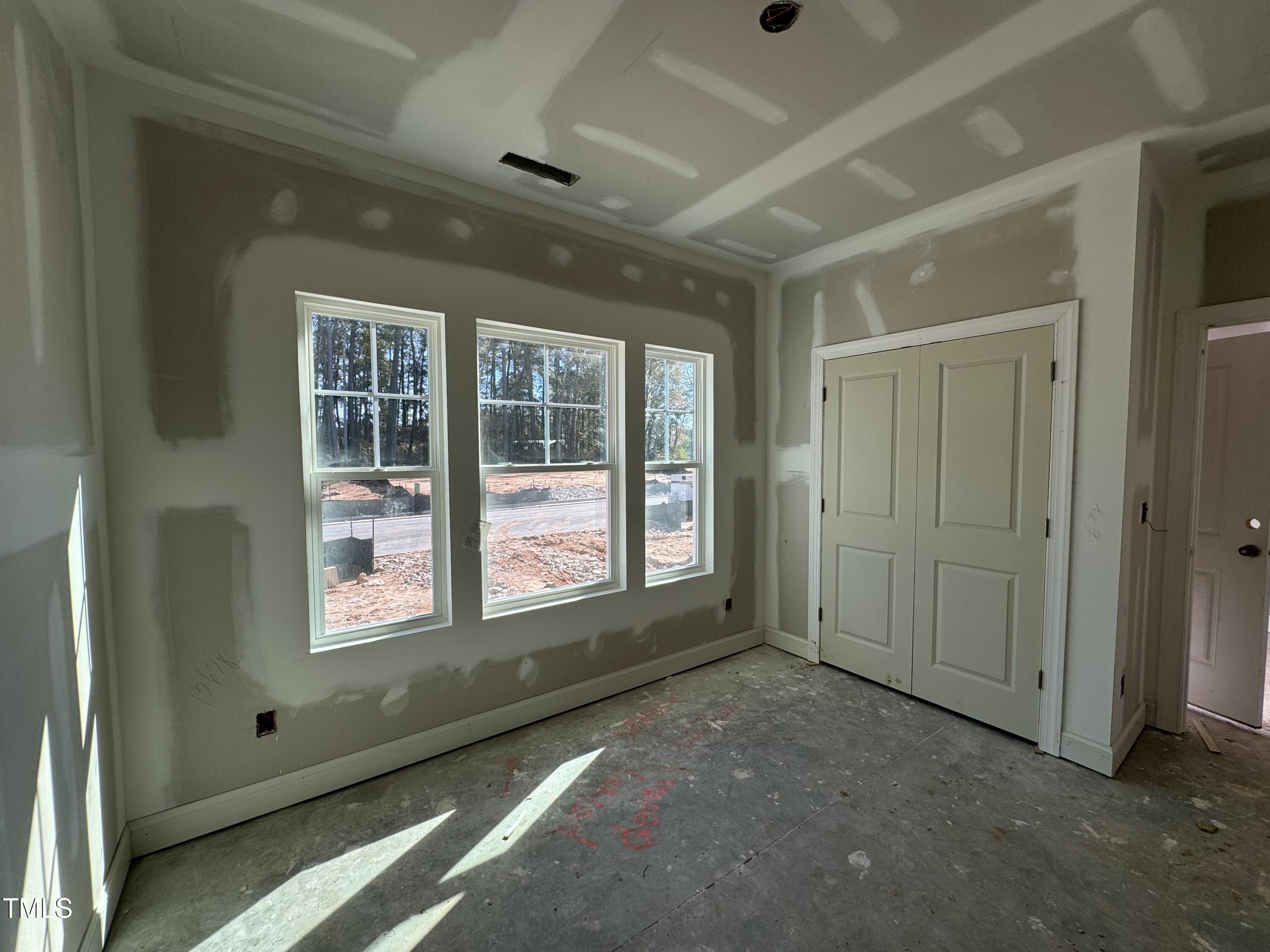 753 Portland Rose Drive Property Photo 4